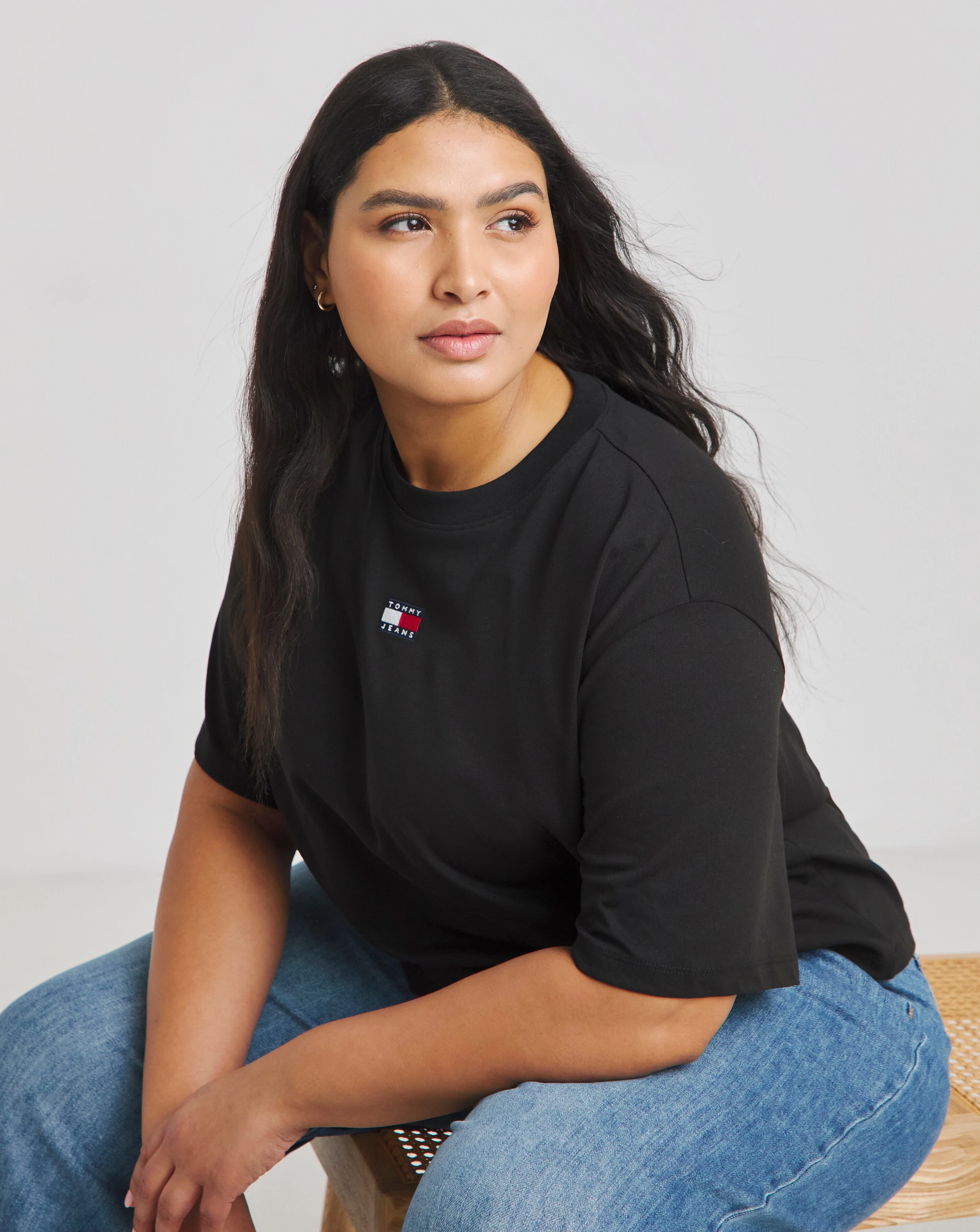 Tommy Jeans Boxy Badge Tee