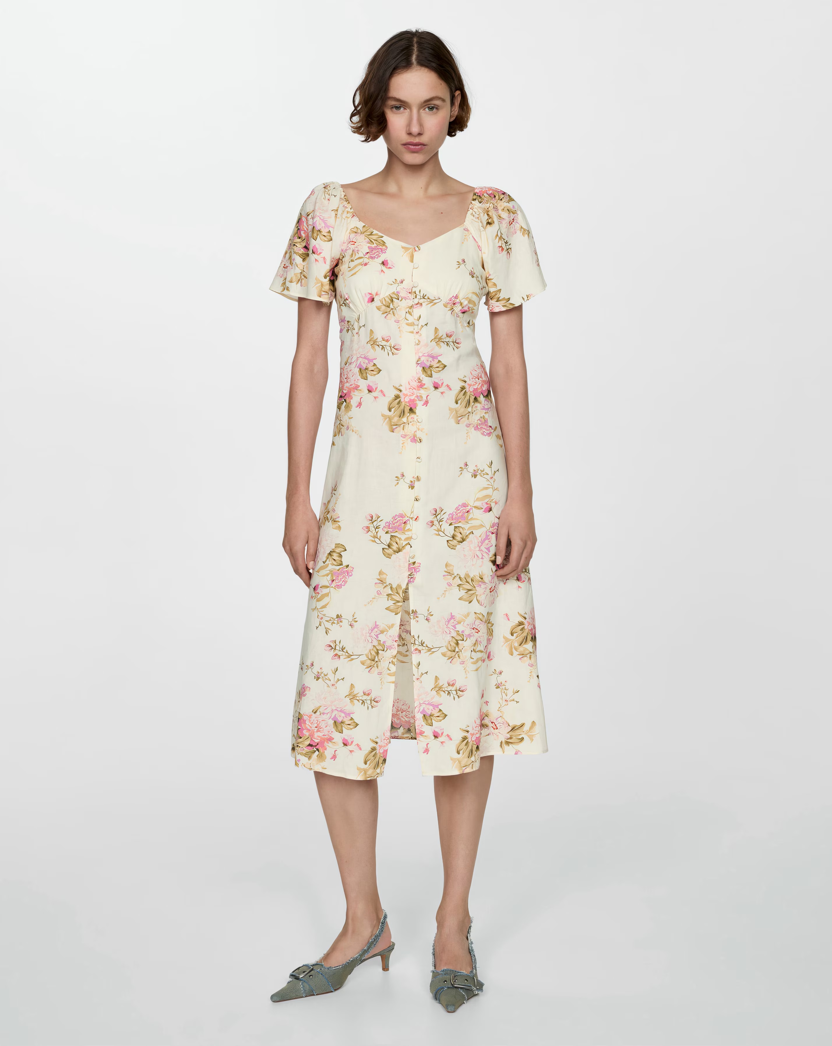 101030-mango-buttoned-floral-print-linen-blend-midi-dress-1.webp