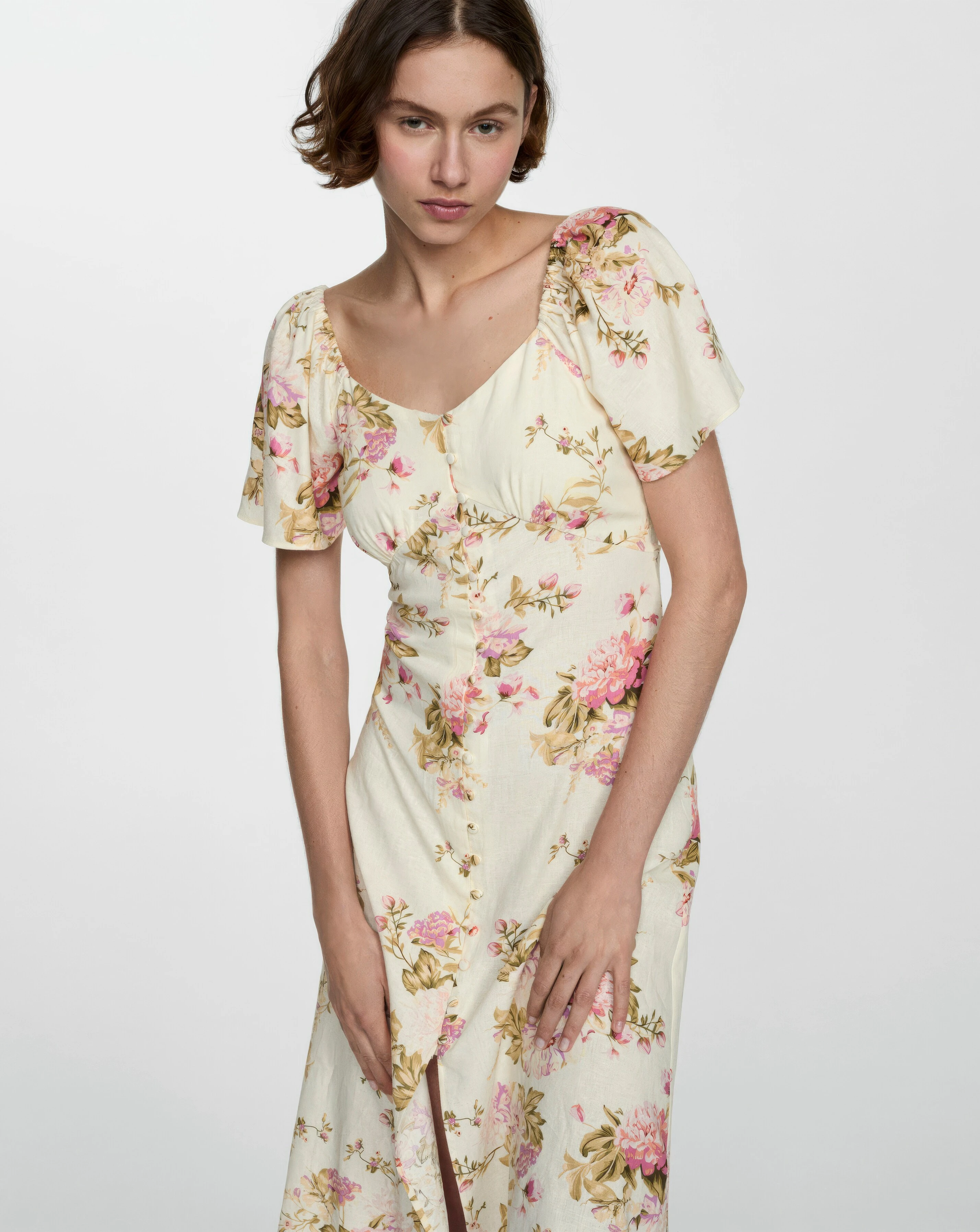101030-mango-buttoned-floral-print-linen-blend-midi-dress-1.webp