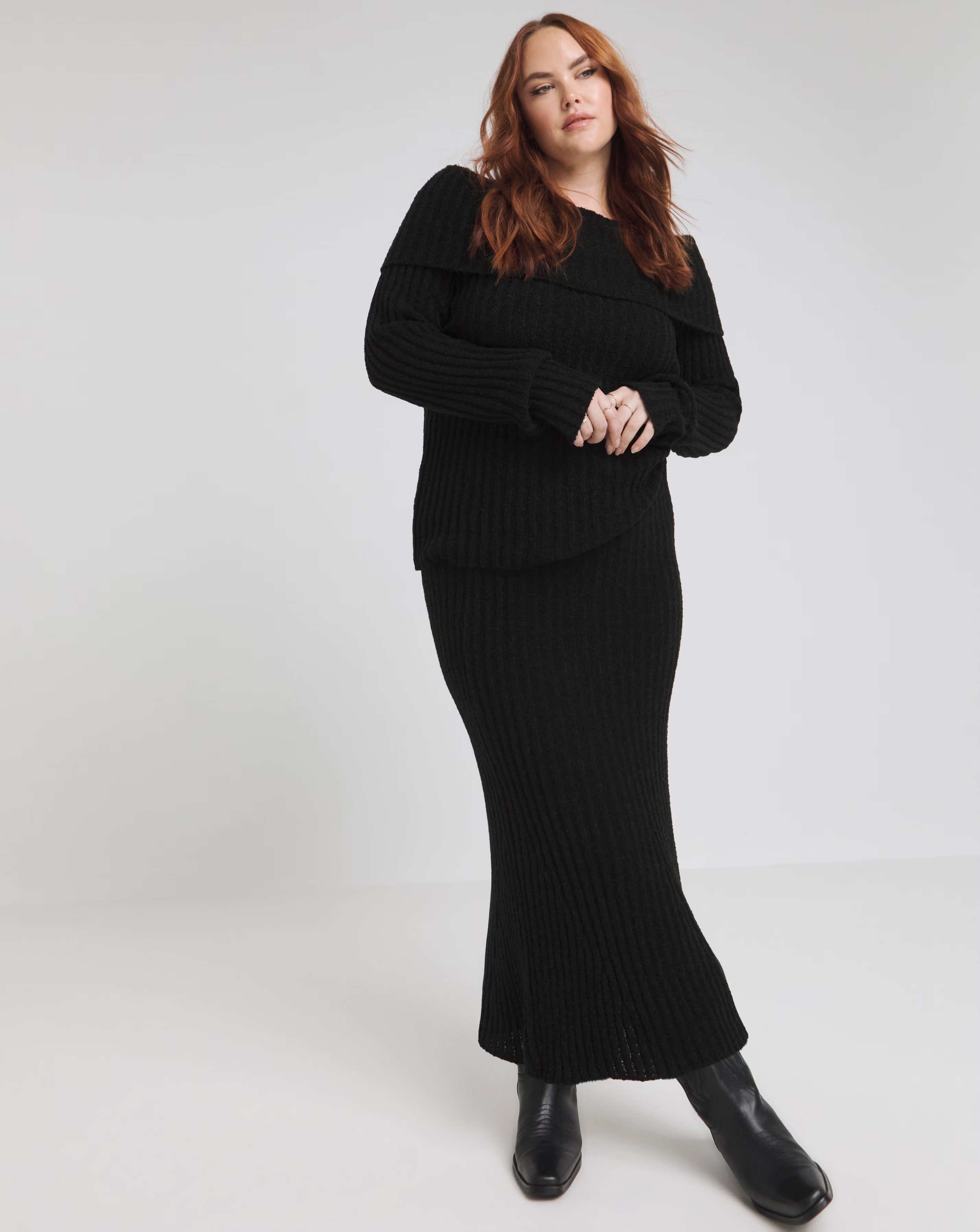 Black Rib Flared Hem Knitted Maxi Skirt 1 101225-black-rib-flared-hem-knitted-maxi-skirt-1.jpg