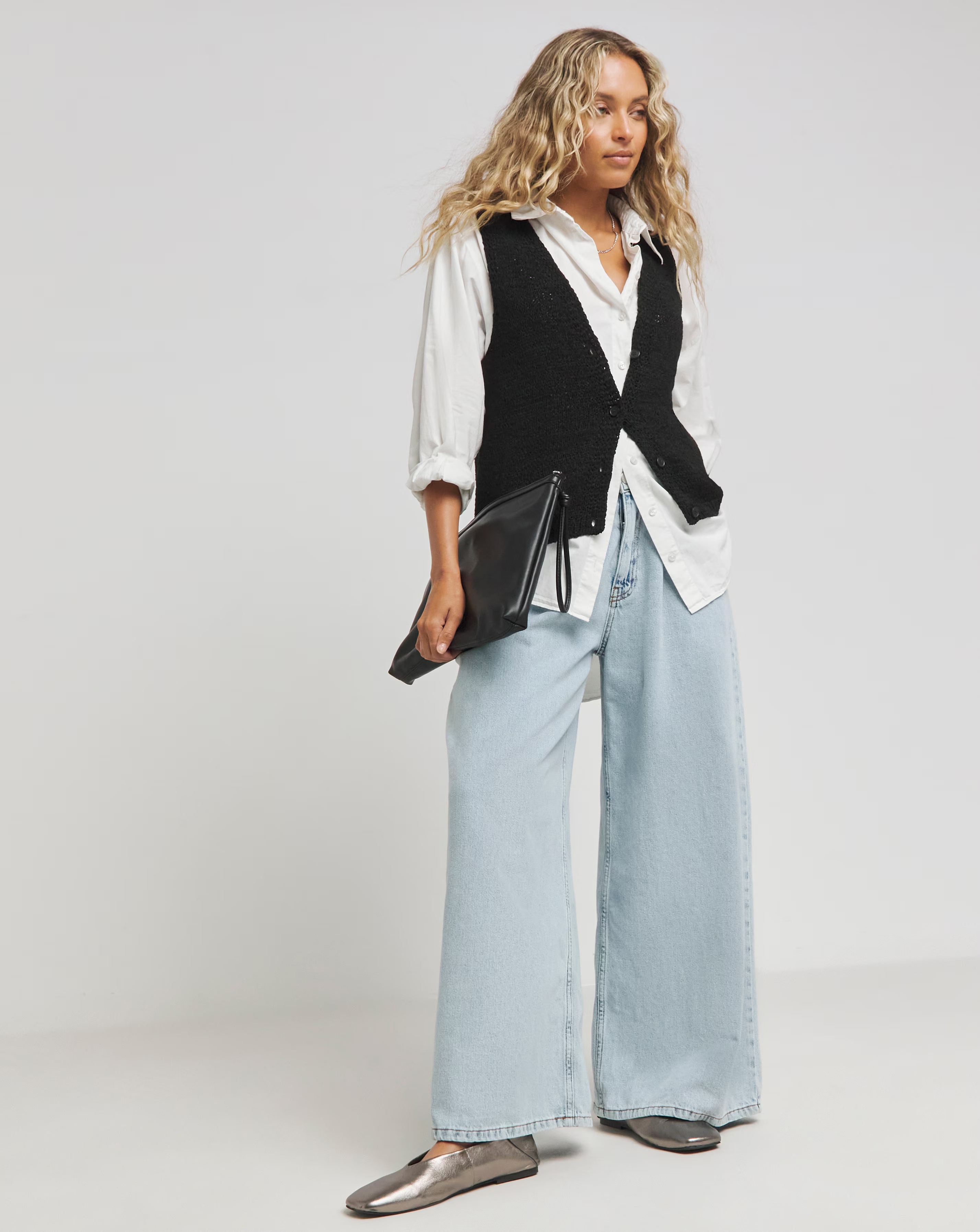 Black Knitted Tape Yarn Waistcoat