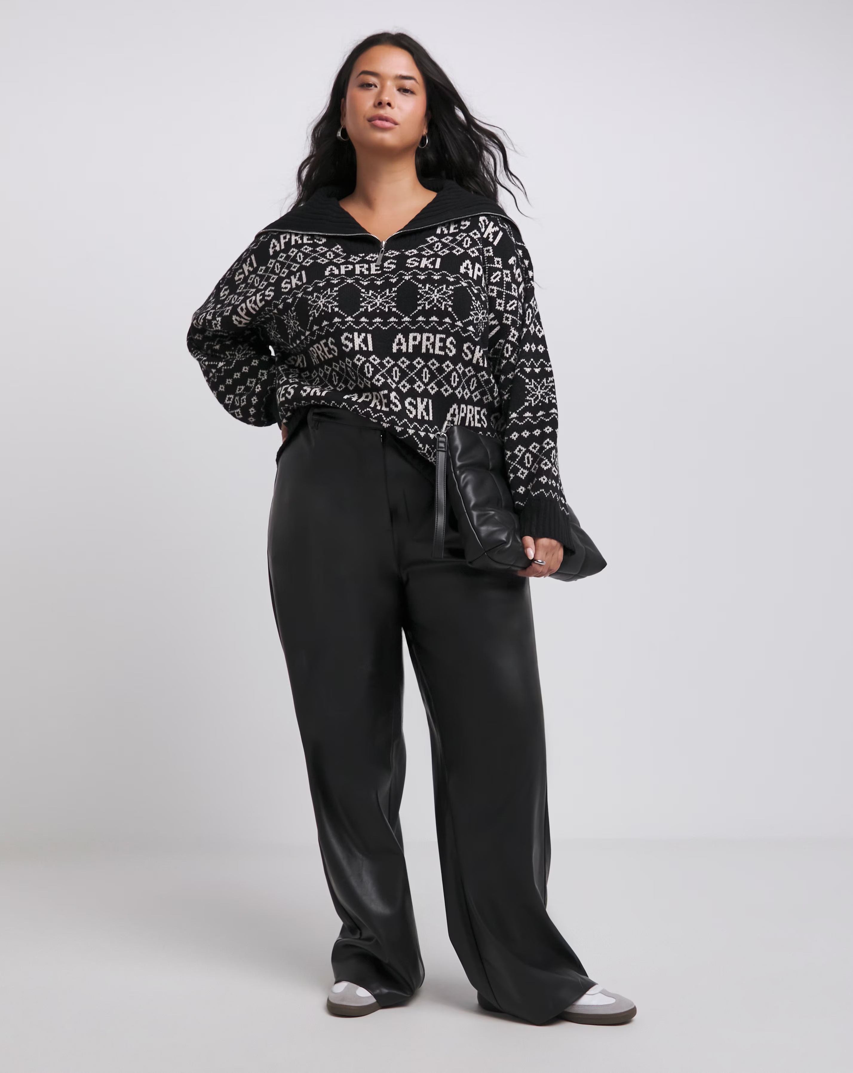 101765-apres-ski-half-zip-jumper-1.webp