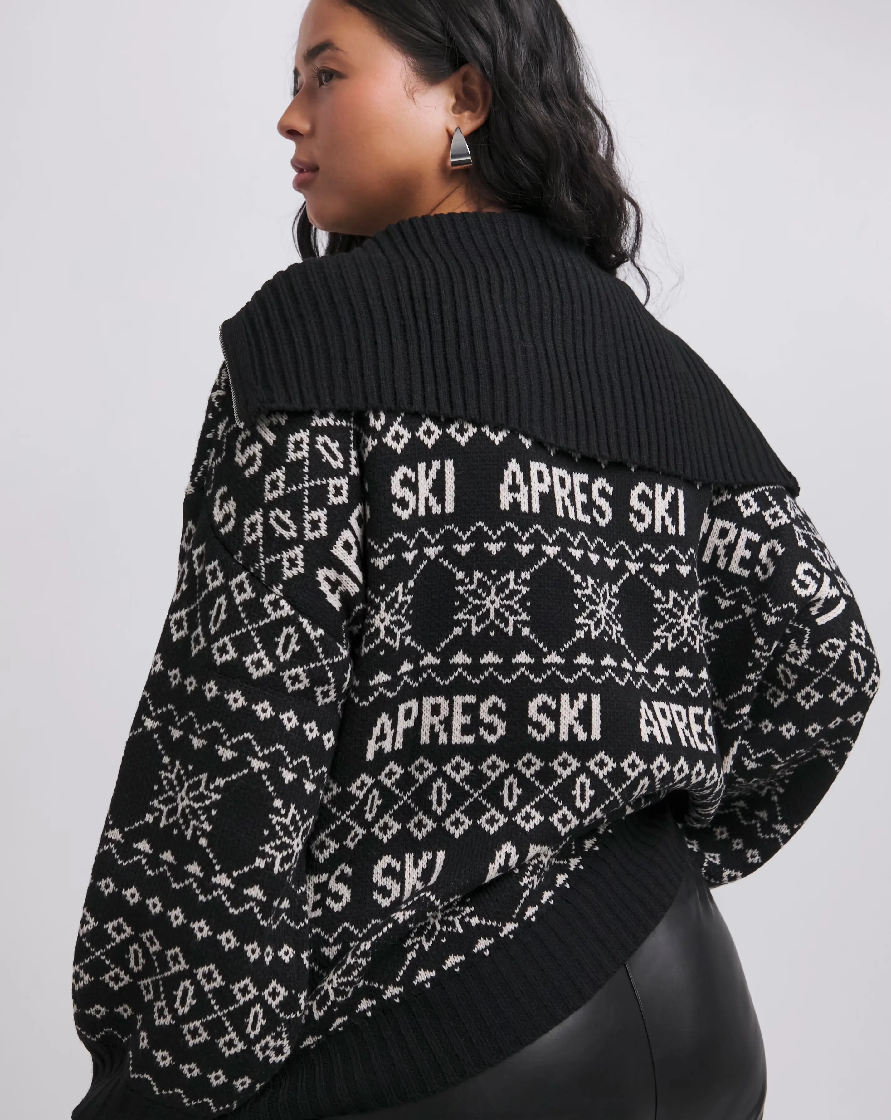 101765-apres-ski-half-zip-jumper-1.webp