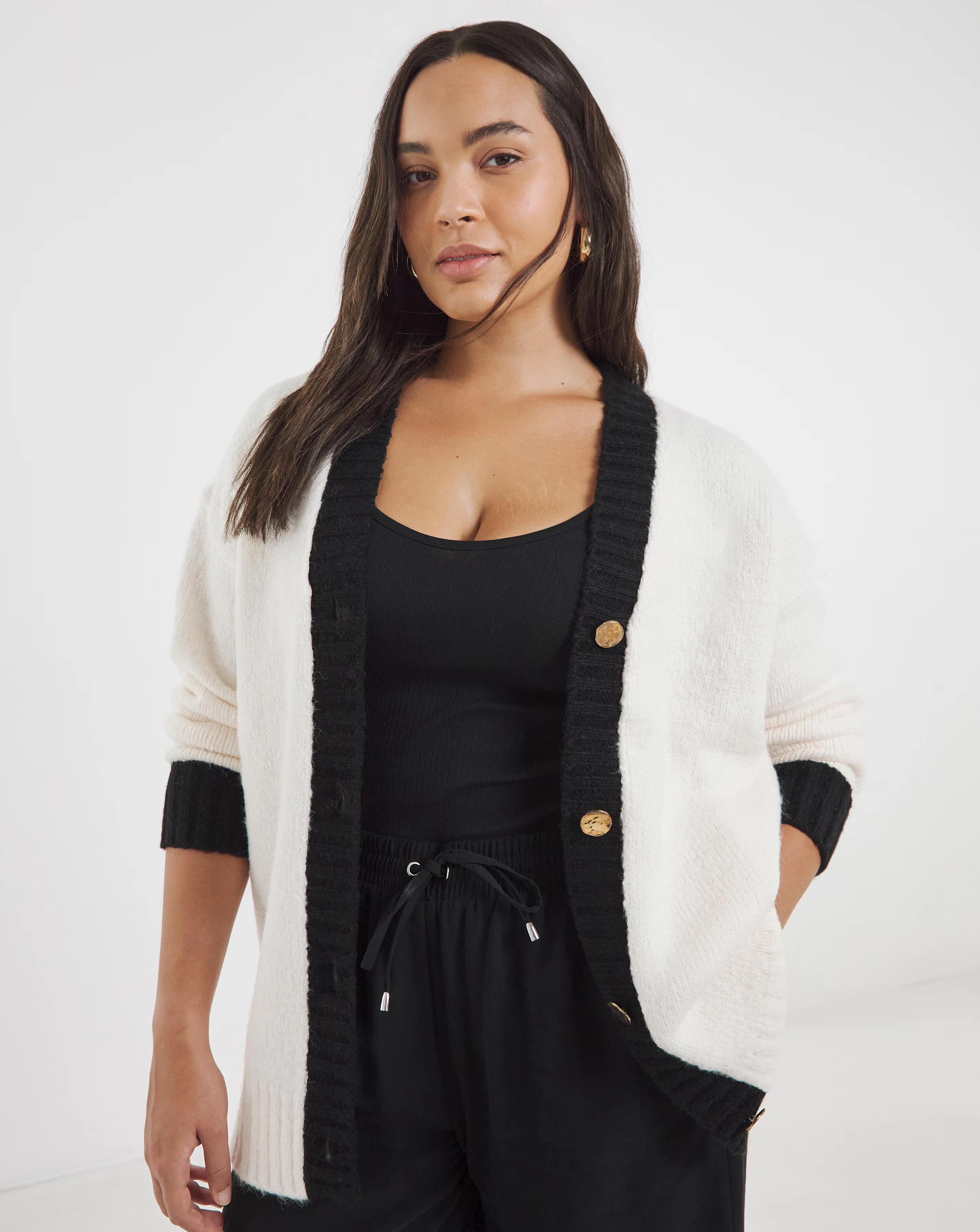 Mono Tipped Boyfriend Cardigan 1 101915-mono-tipped-boyfriend-cardigan-1.webp