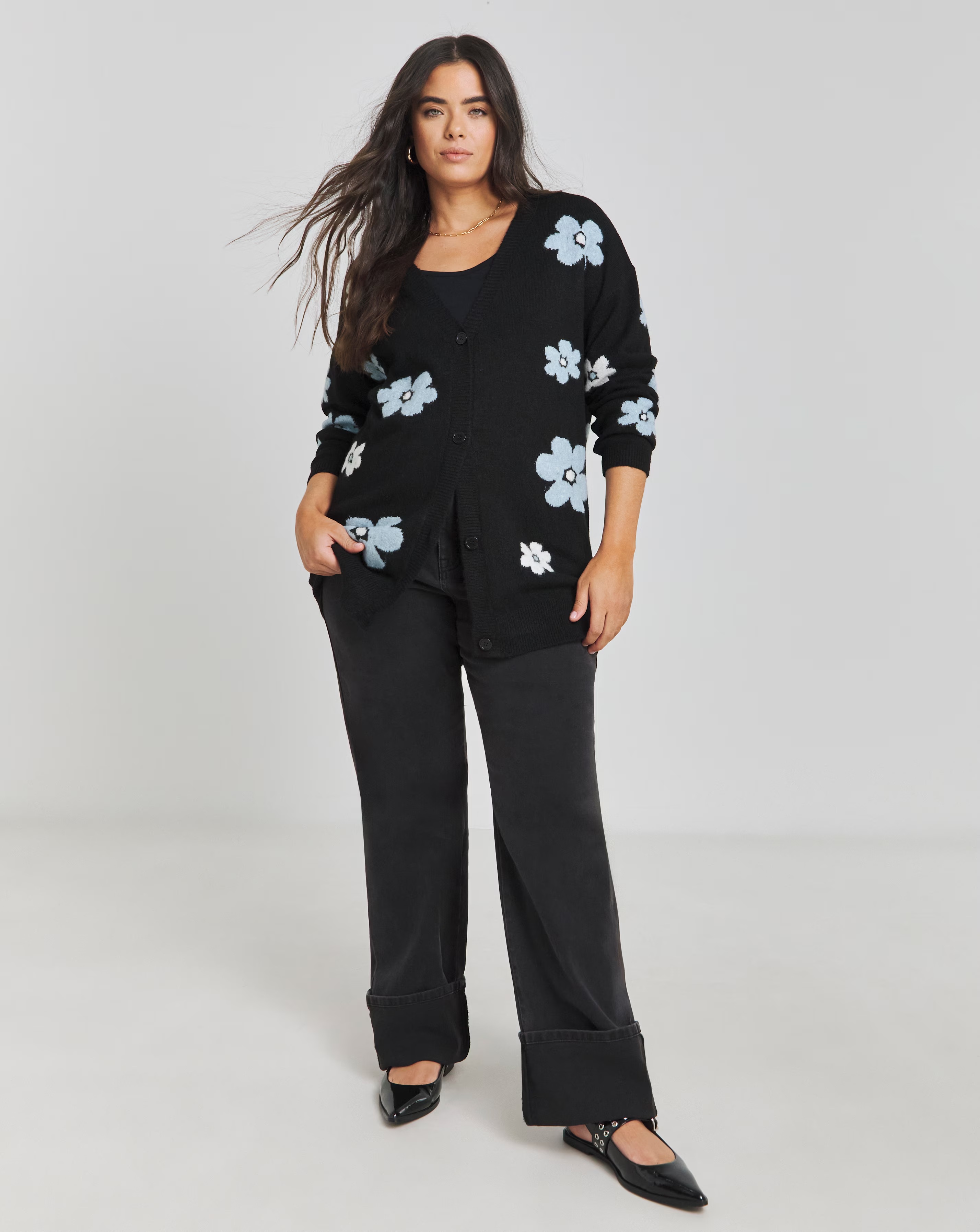 102253-floral-jacquard-boyfriend-cardigan-1.webp
