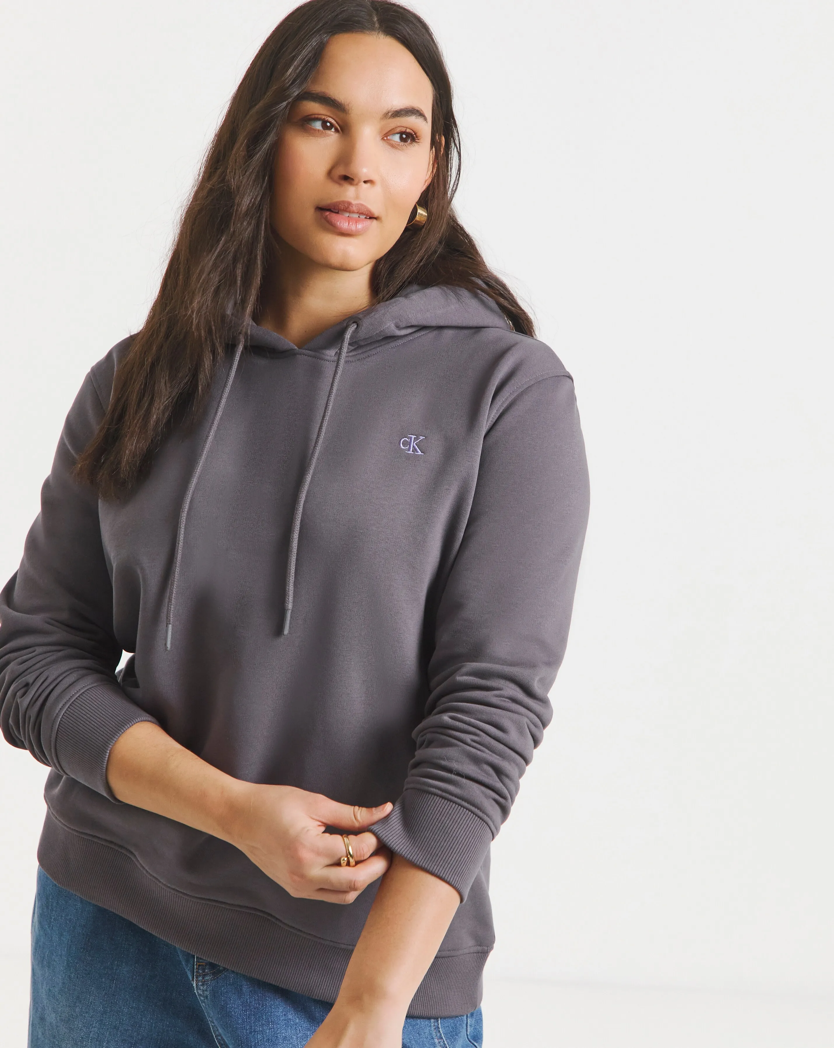 103304-calvin-klein-jeans-script-graphic-regular-hoodie-1.webp