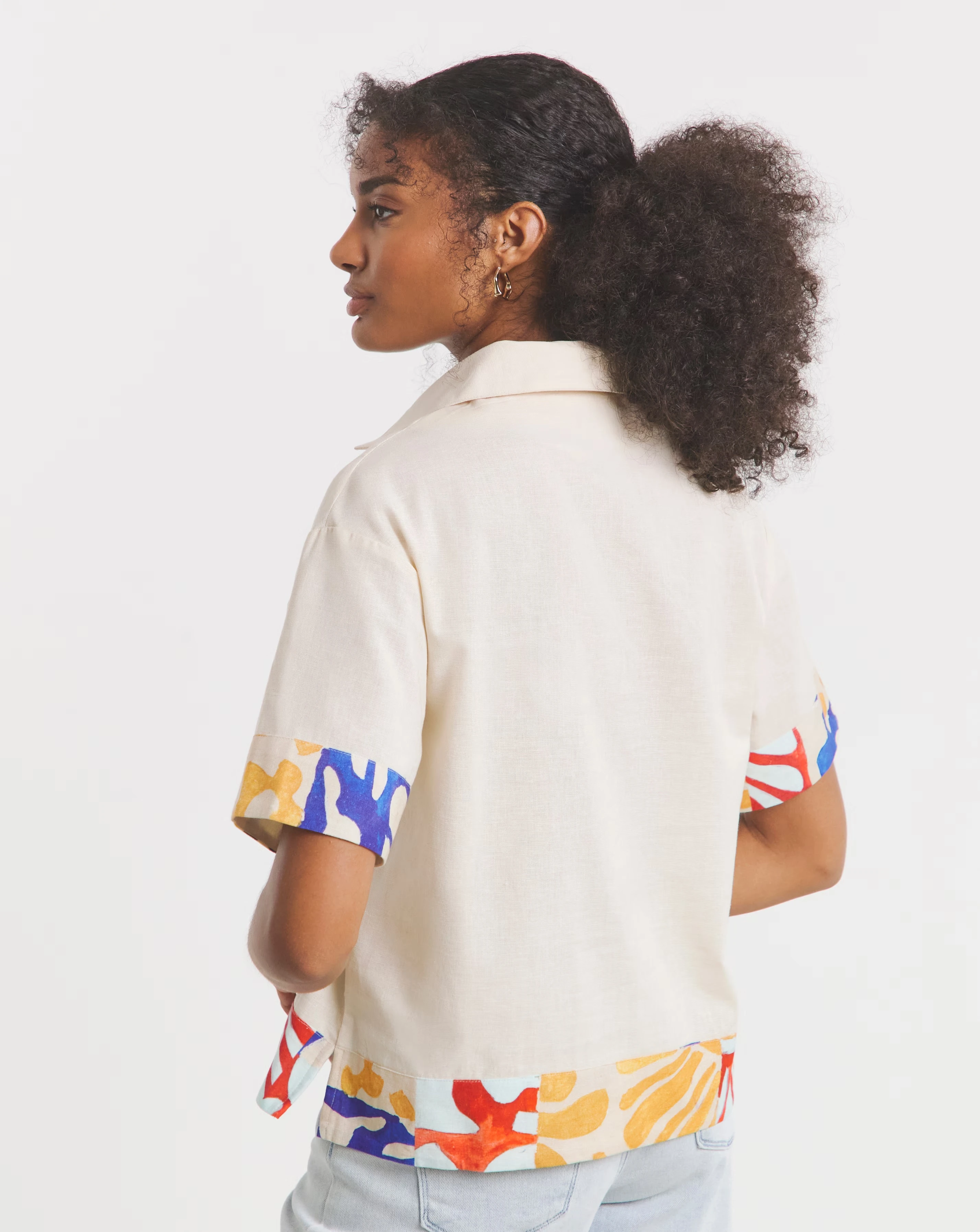 103775-native-youth-floral-placement-linen-blend-print-shirt-1.webp