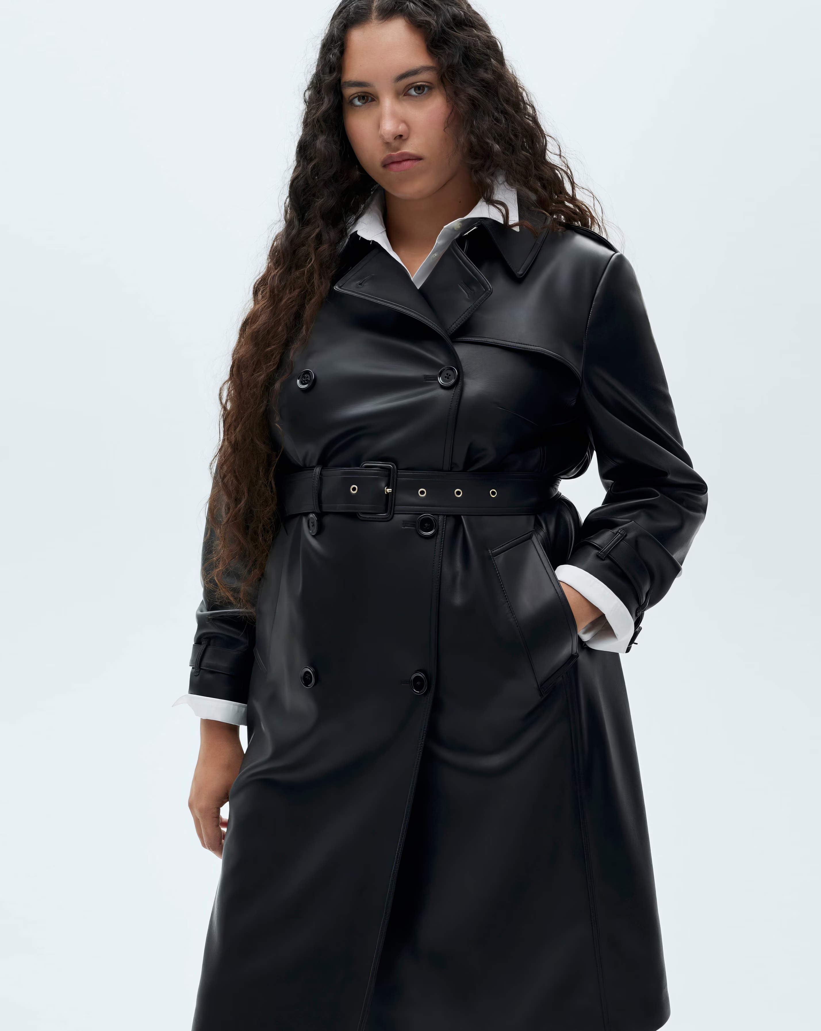 104109-mango-trenchcoat-polanapu-1.jpg