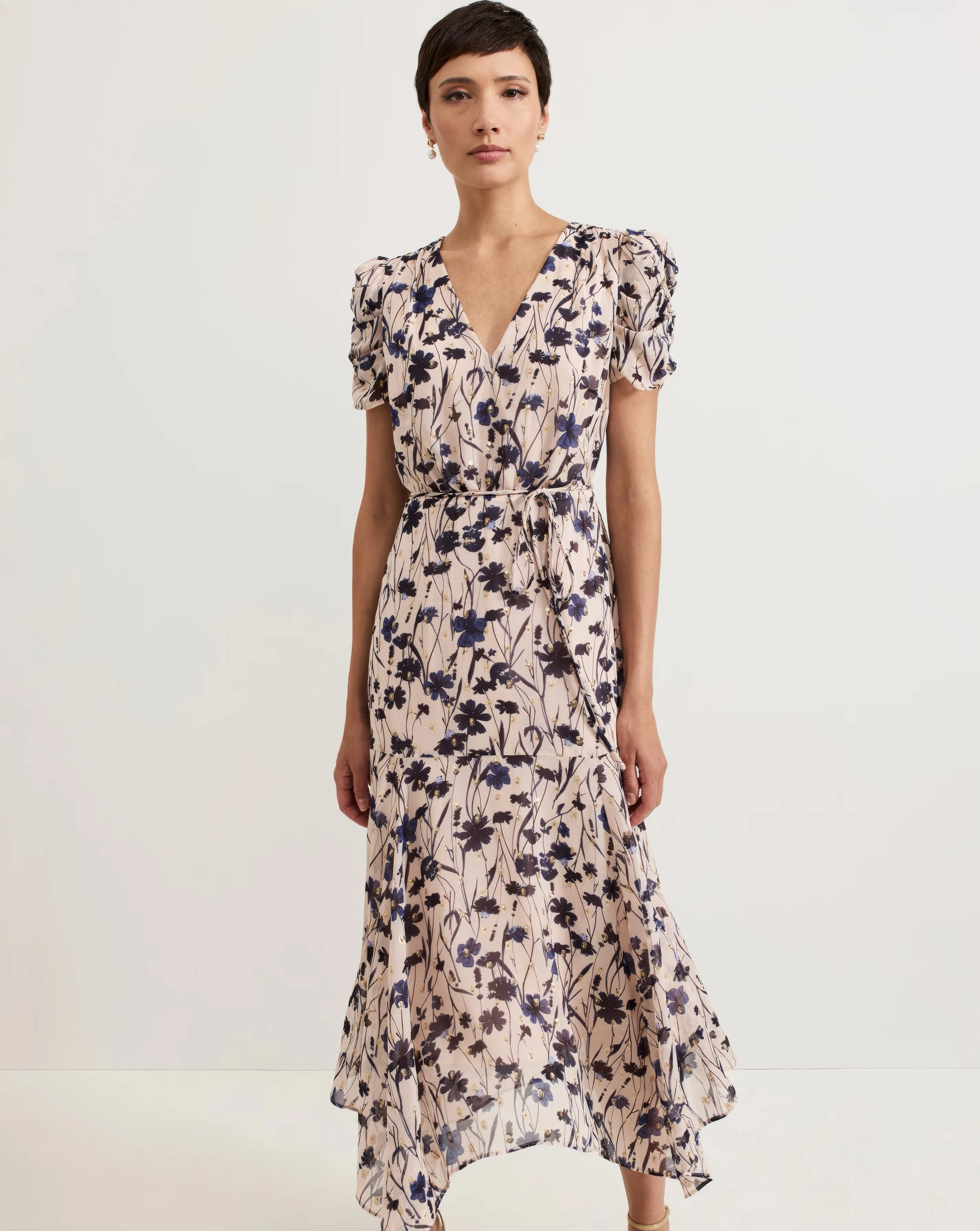 104353-phase-eight-verity-filcoupe-floral-dress-1.webp