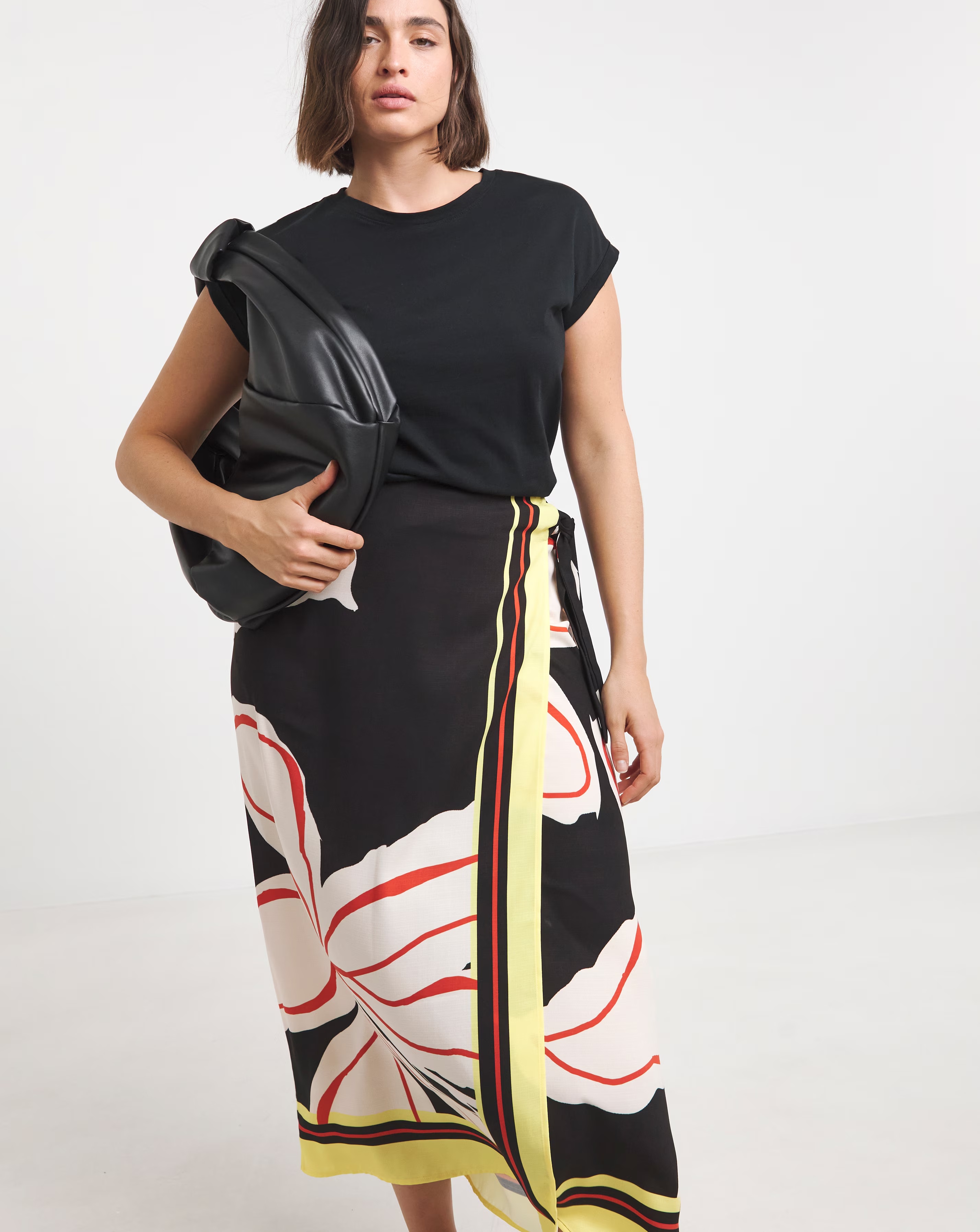 104915-simply-be-spun-viscose-knot-detail-midaxi-skirt-1.jpg
