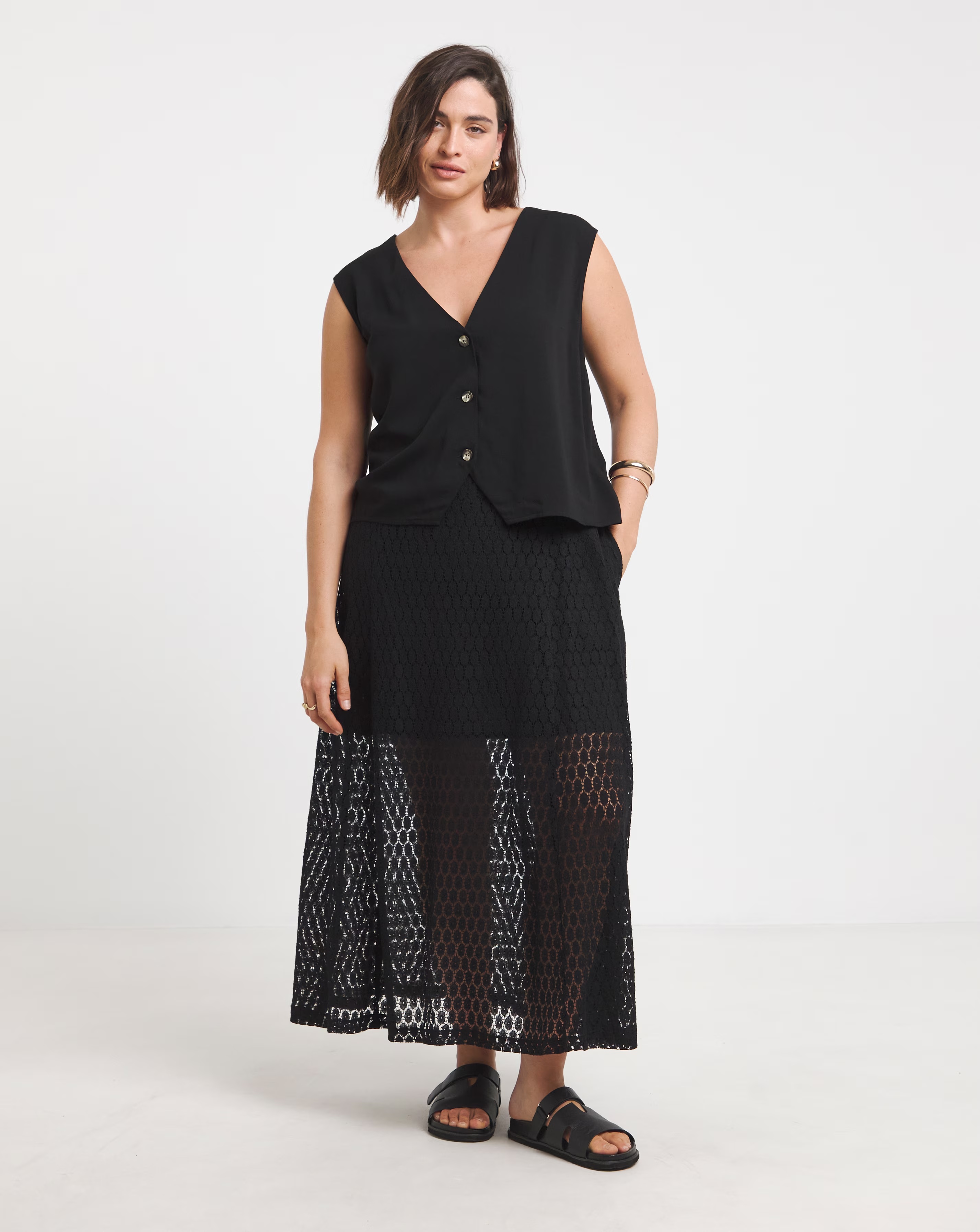 Simply Be Black Lace Midaxi Aline Skirt 1 104941-simply-be-black-lace-midaxi-aline-skirt-1.jpg