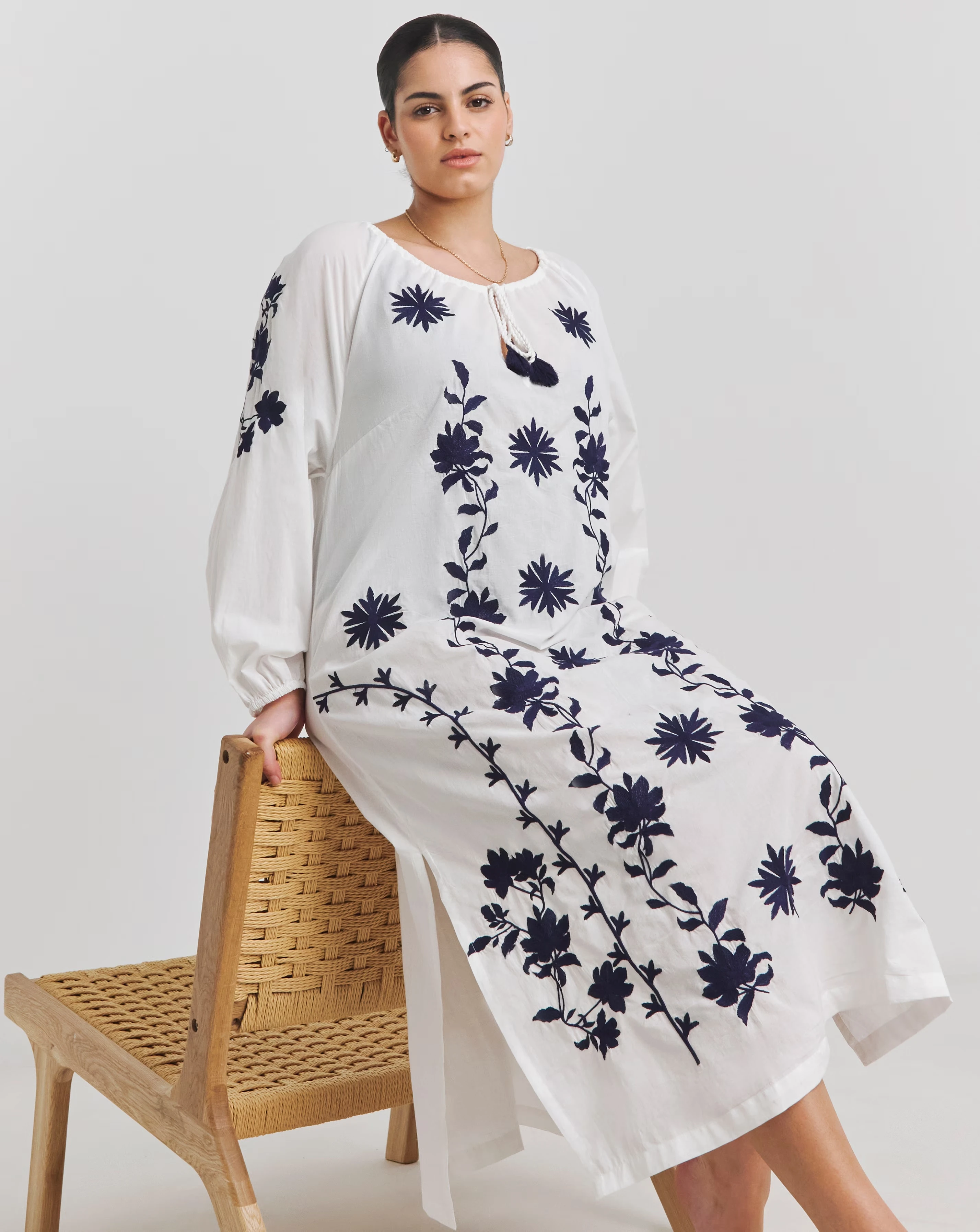 106240-joanna-hope-embroidered-beach-dress-1.webp