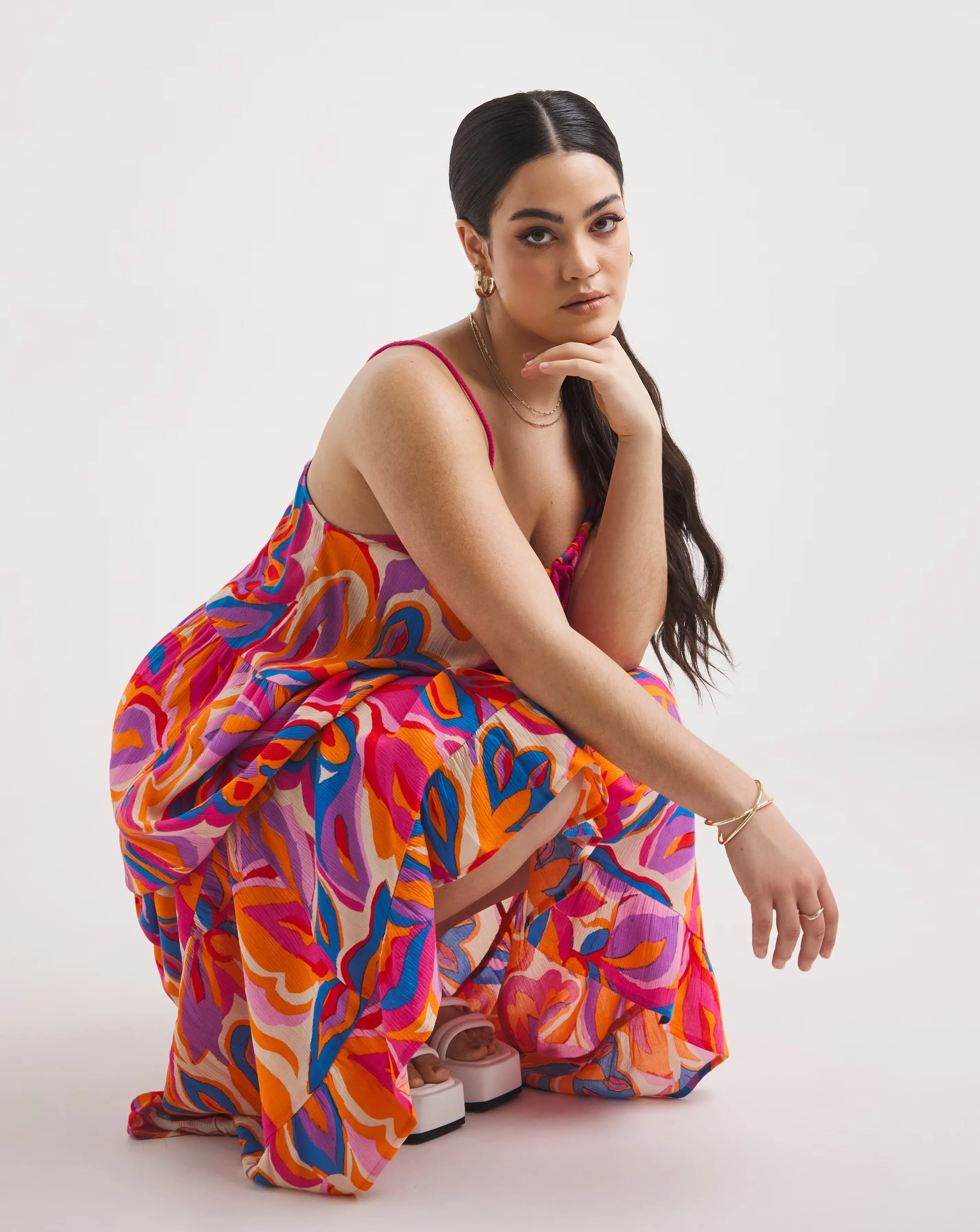 107184-floral-maxi-tiered-beach-dress-1.webp