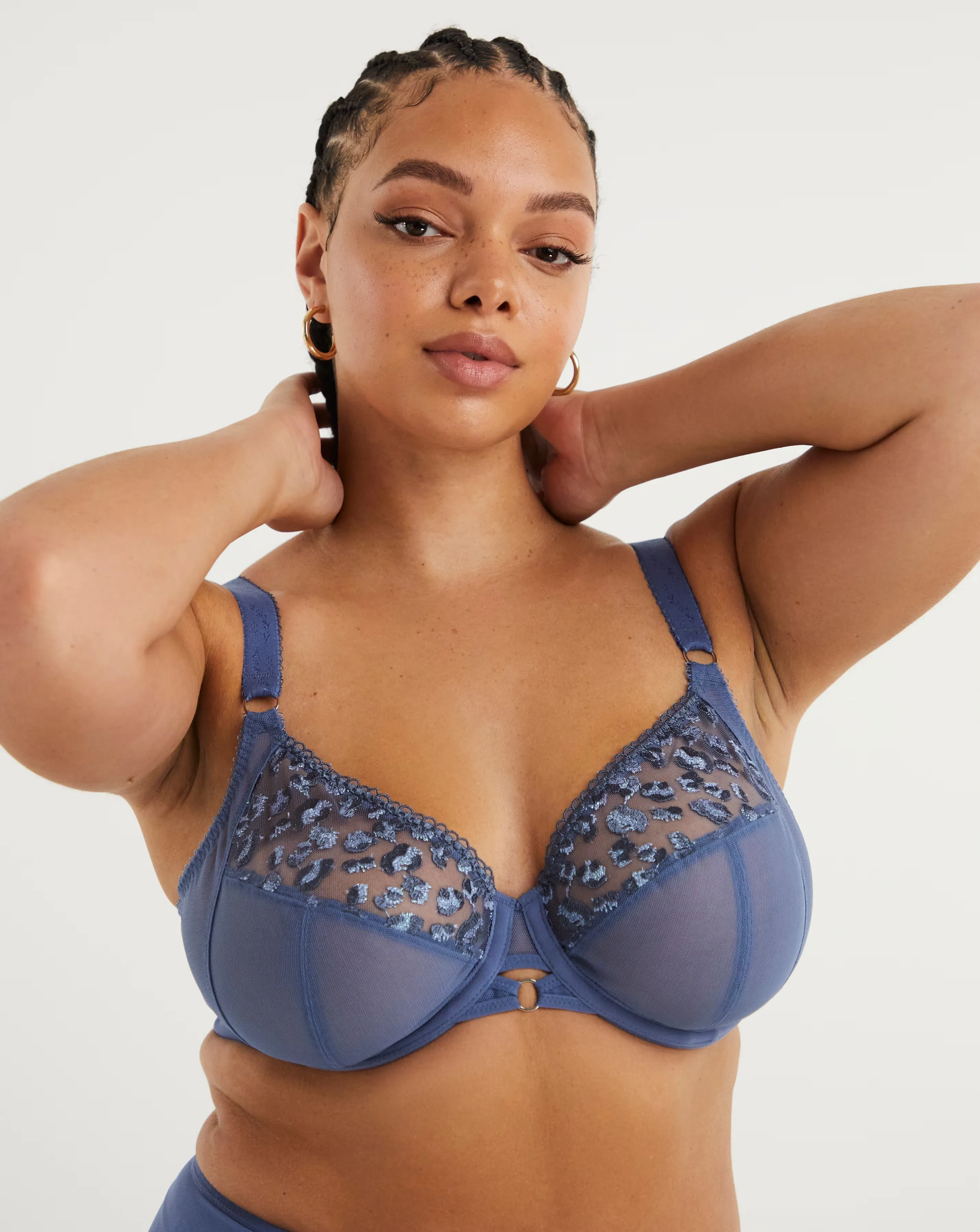 107681-elomi-namrah-plunge-wired-bra-1.webp