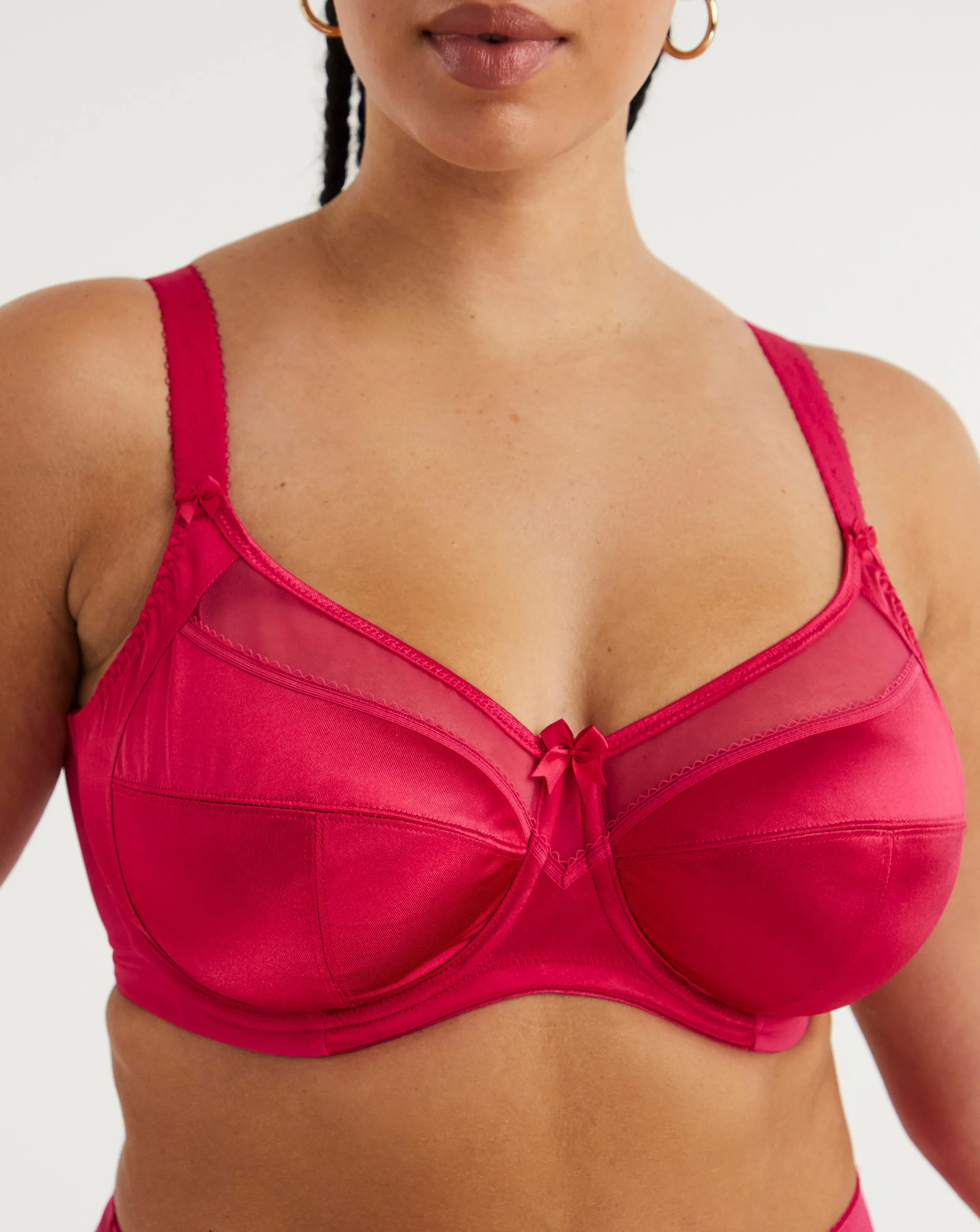 107913-goddess-keira-full-cup-wired-non-padded-bra-1.webp