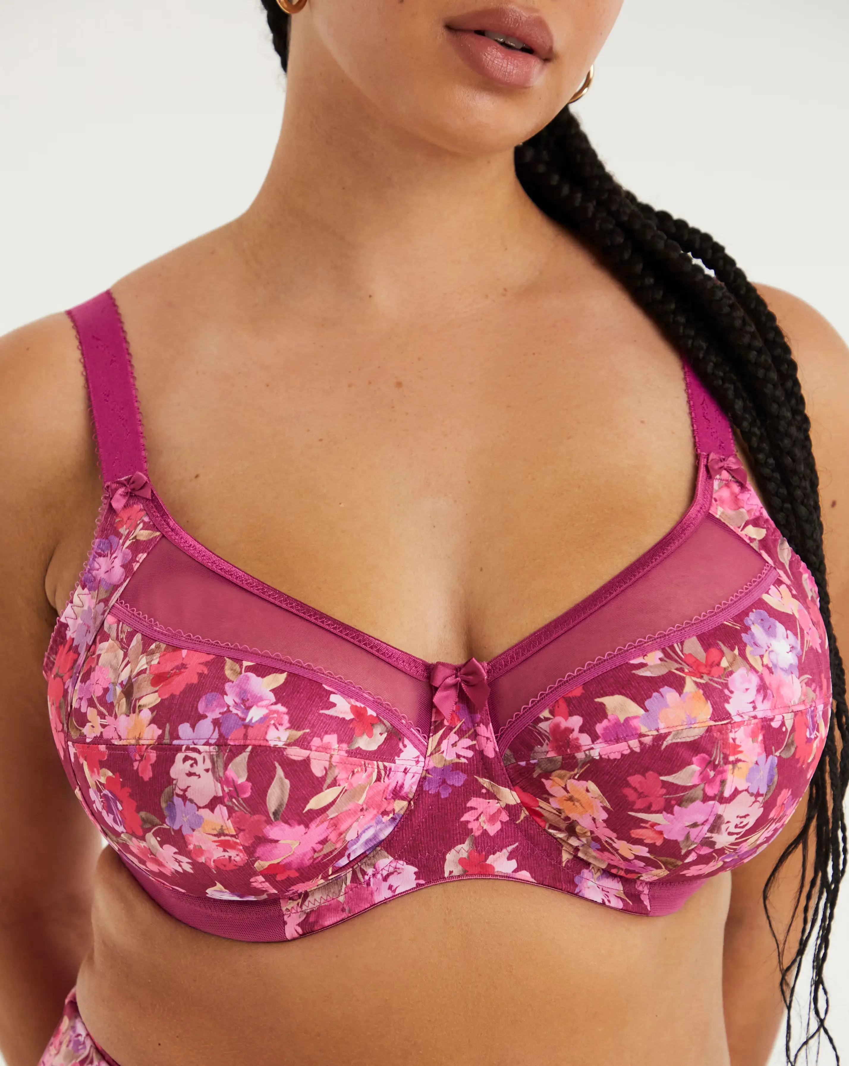 107979-goddess-kayla-full-cup-wired-print-bra-1.webp