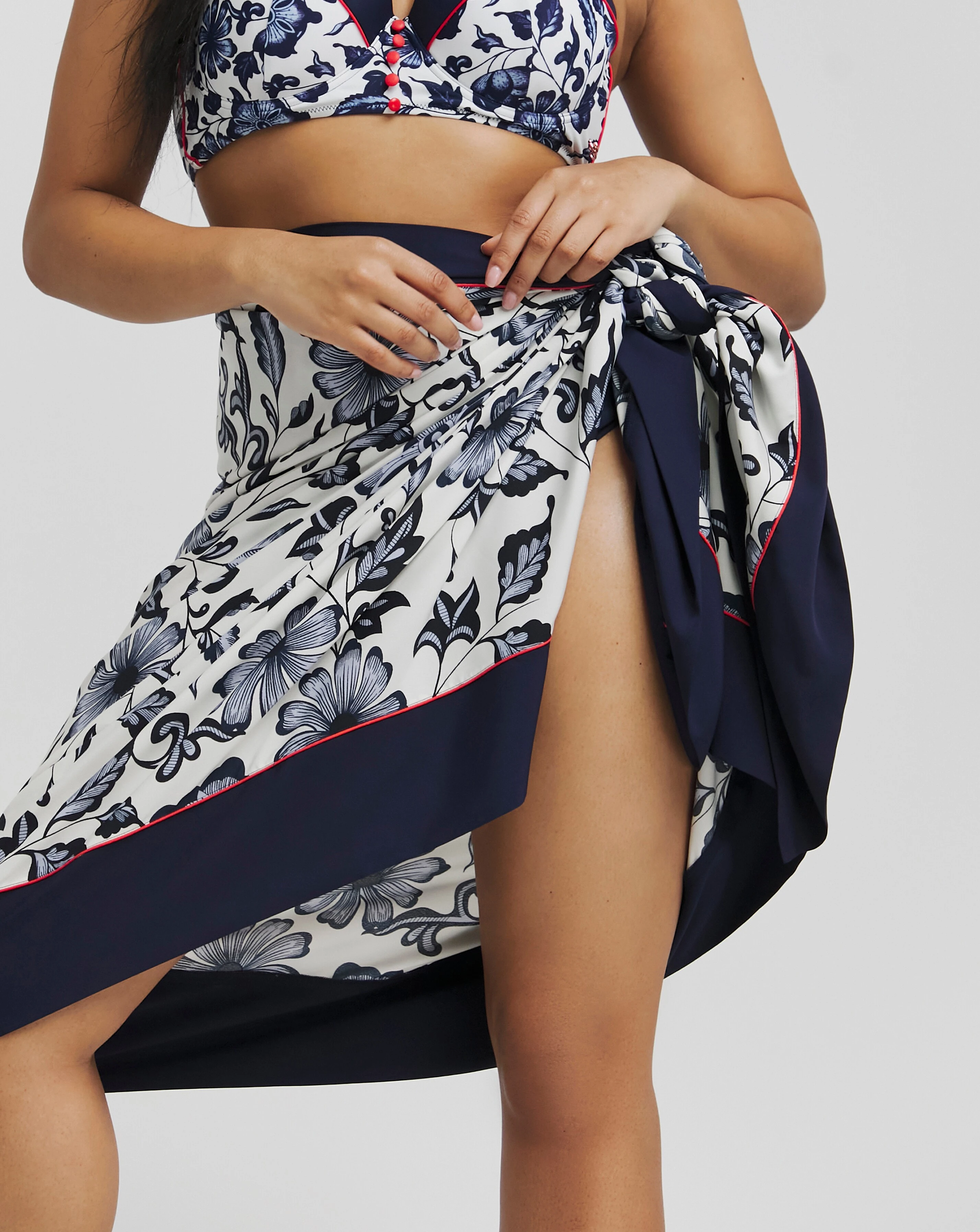 109396-joe-browns-joyful-nautical-sarong-1.jpg