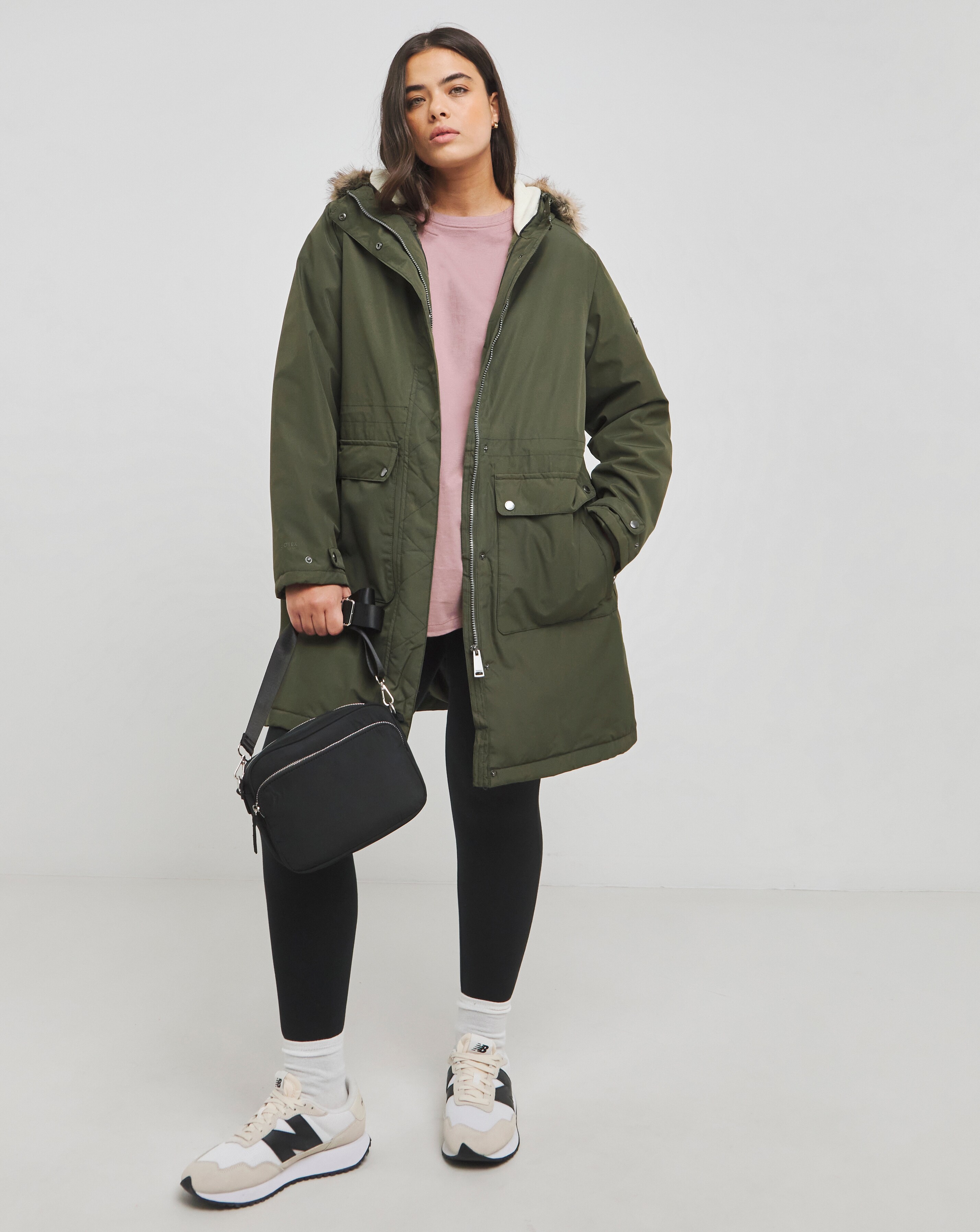 Regatta Sabinka II Waterproof Parka 1 111934-regatta-sabinka-ii-waterproof-parka-1.jpg