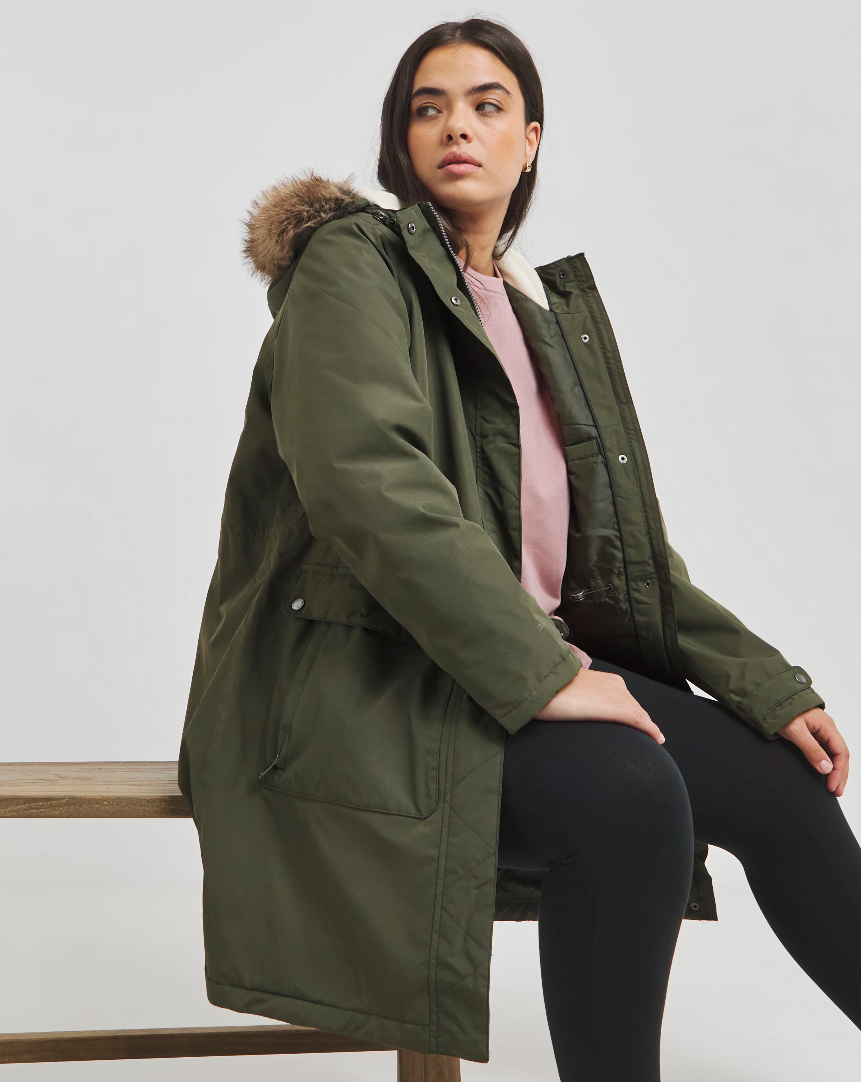 111934-regatta-sabinka-ii-waterproof-parka-1.jpg