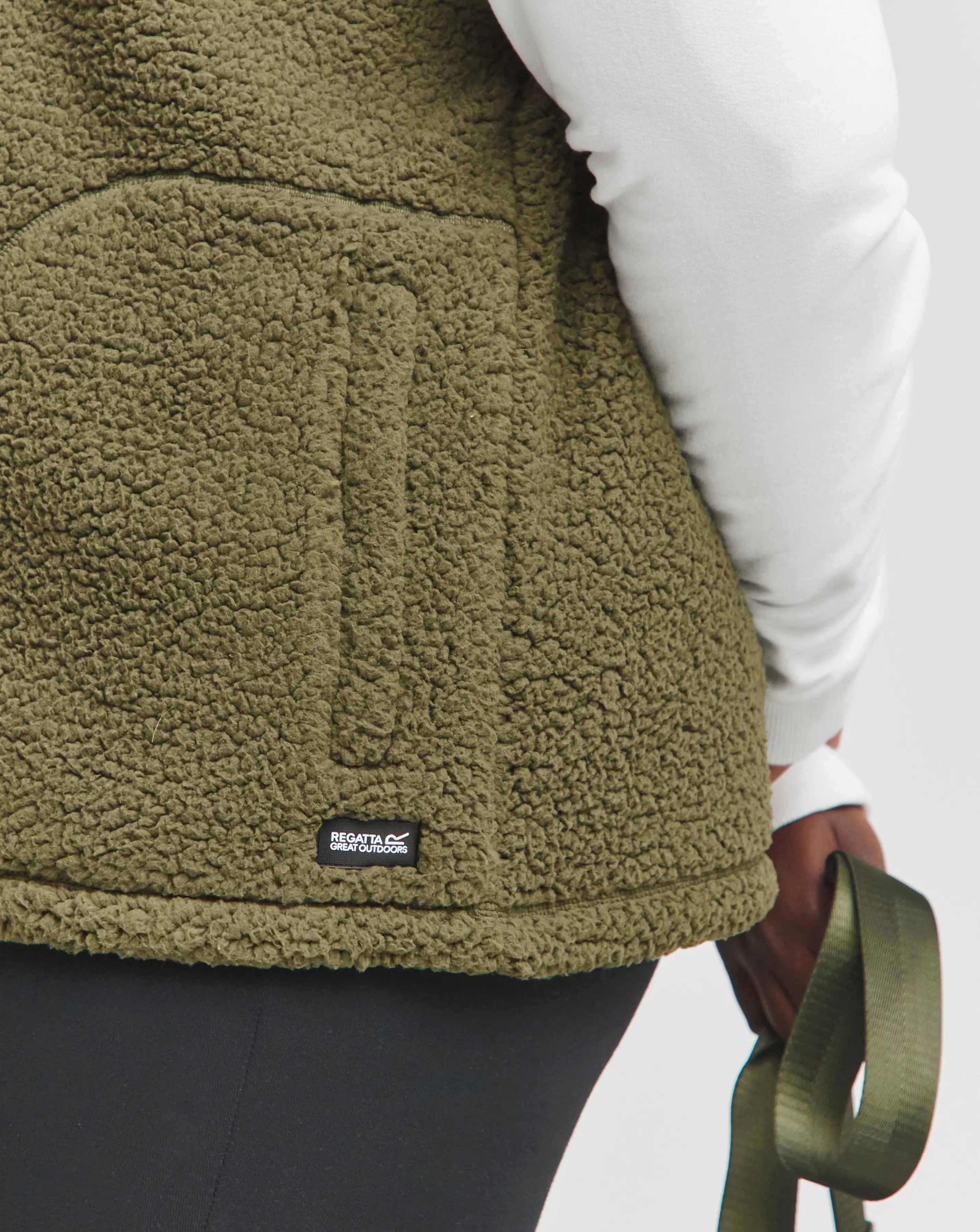 112081-regatta-calmry-fleece-gilet-1.jpg