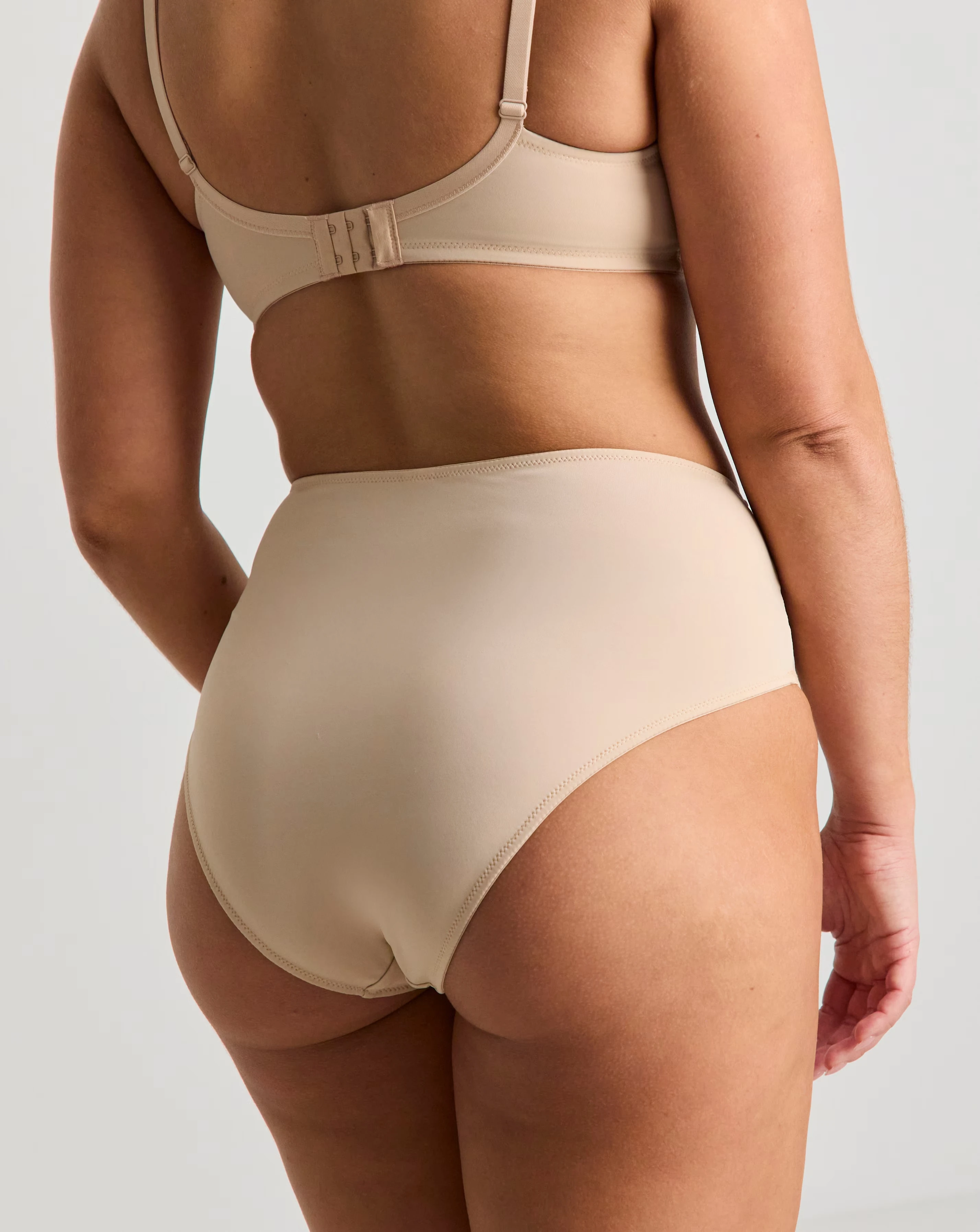 113160-pretty-secrets-2-pack-hannah-spot-full-brief-knickers-black-almond-1.webp