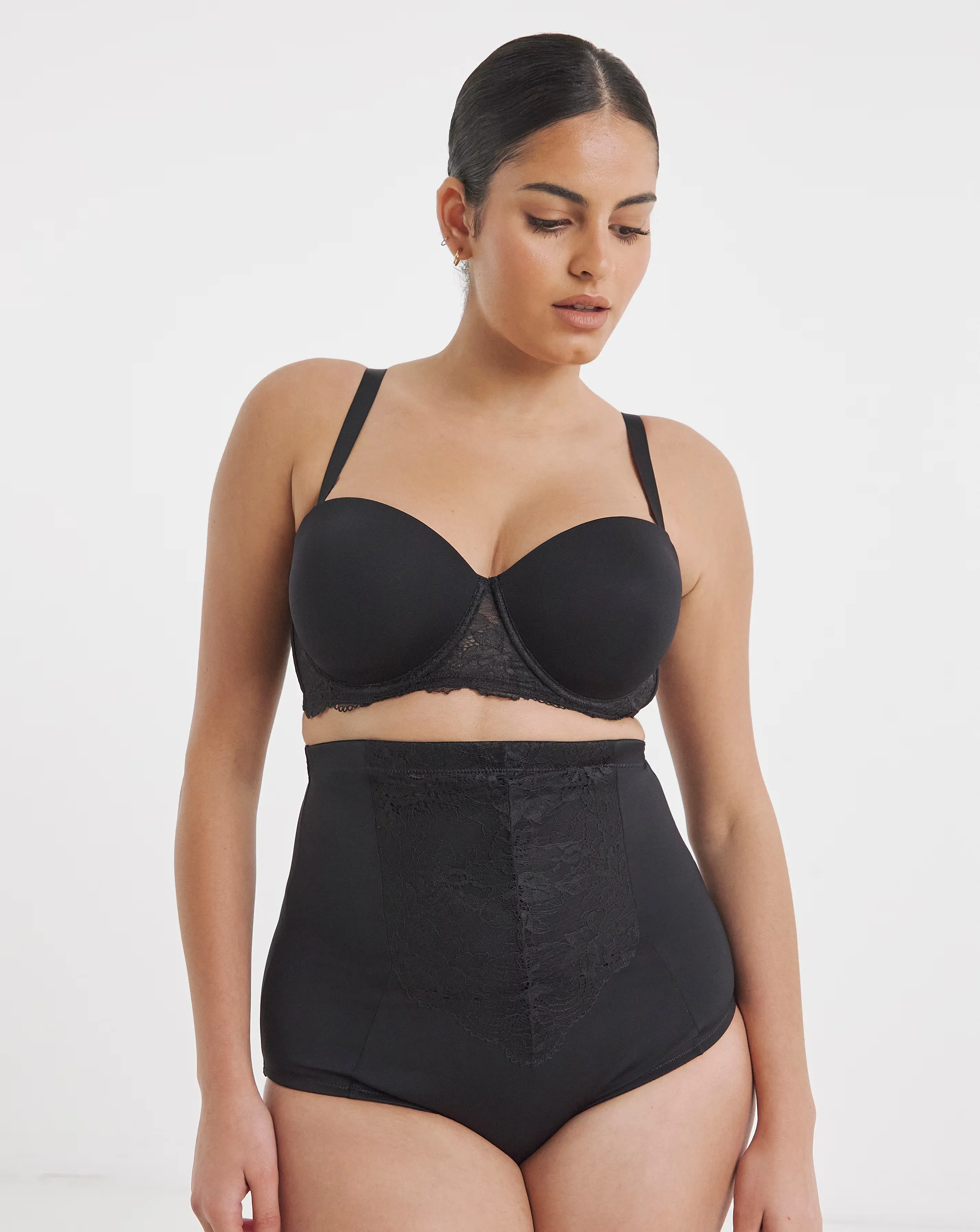 113622-magisculpt-firm-control-new-ella-waist-nipper-brief-black-1.webp