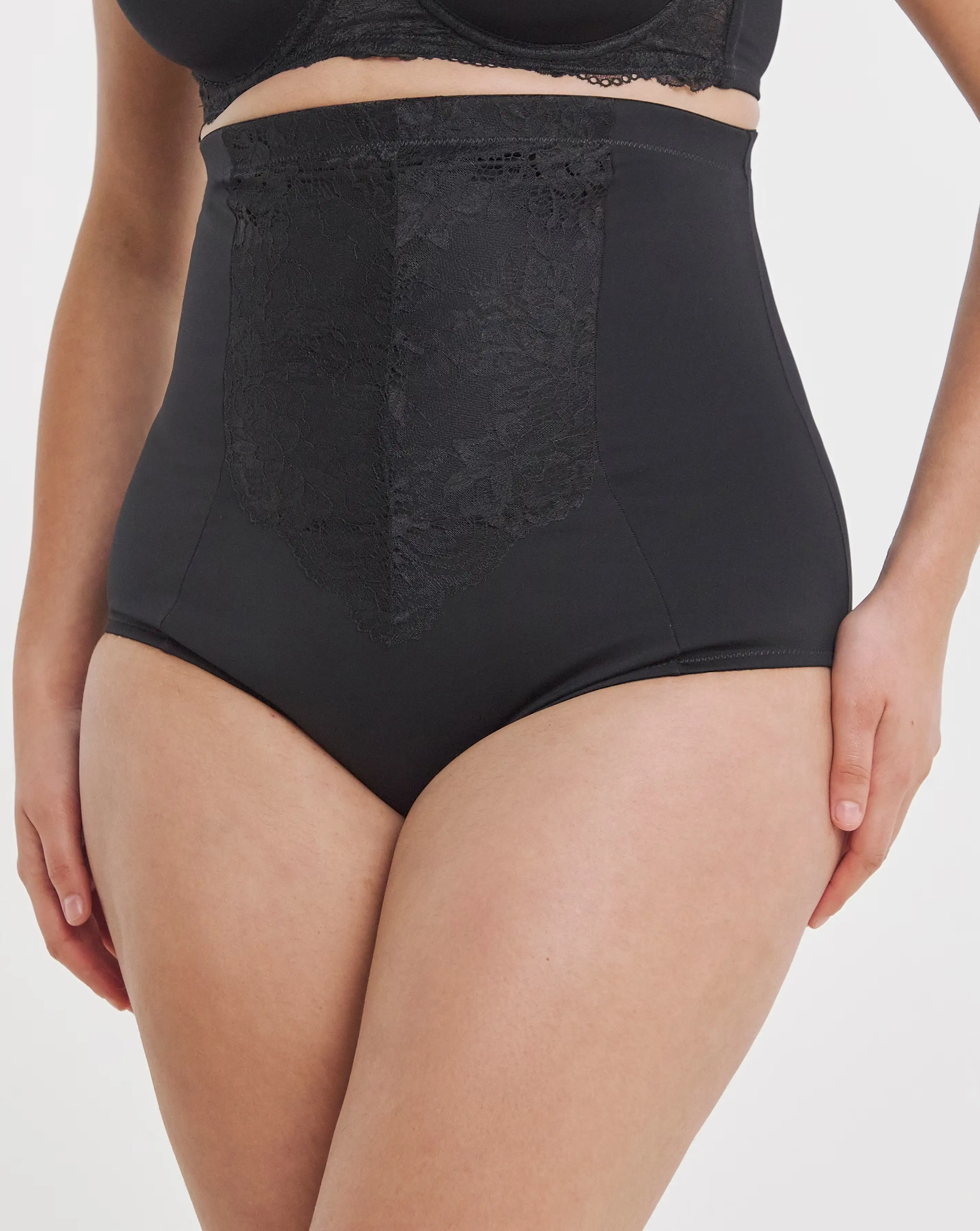 113622-magisculpt-firm-control-new-ella-waist-nipper-brief-black-1.webp