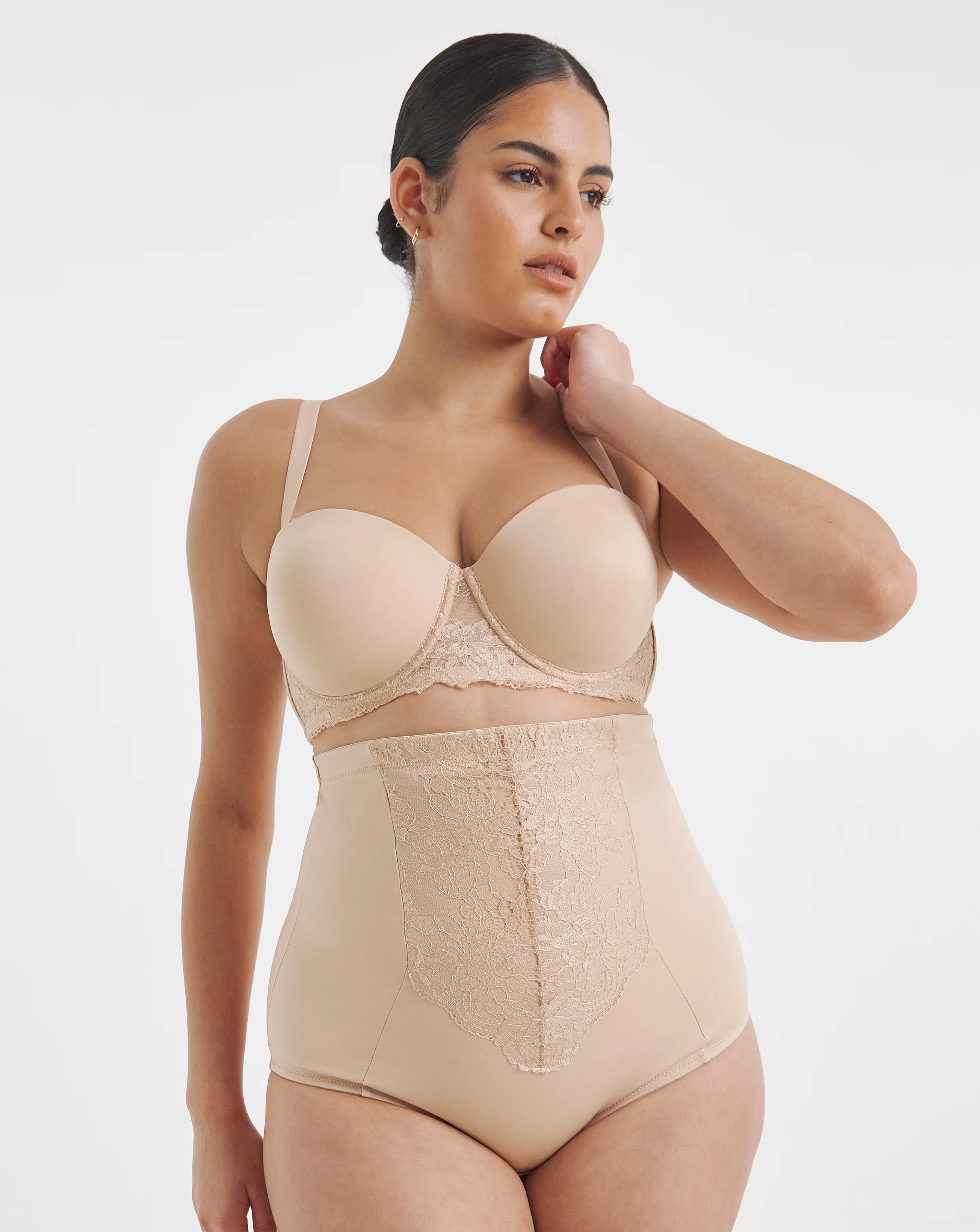 MAGISCULPT Firm Control New Ella Waist Nipper Brief Blush 1 114514-magisculpt-firm-control-new-ella-waist-nipper-brief-blush-1.webp