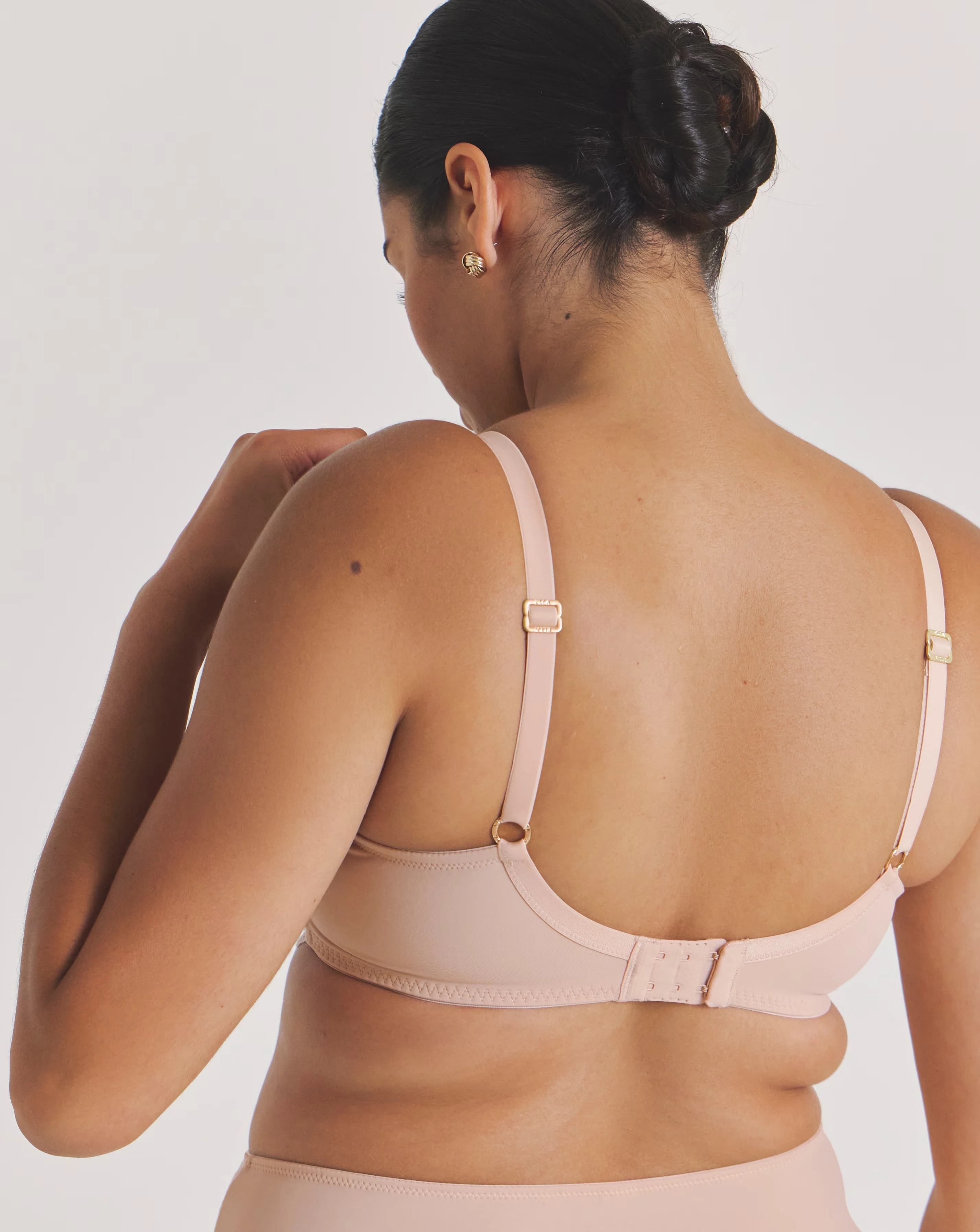 114905-pretty-secrets-2-pack-new-ella-wired-padded-plunge-bras-b-g-blush-white-1.webp