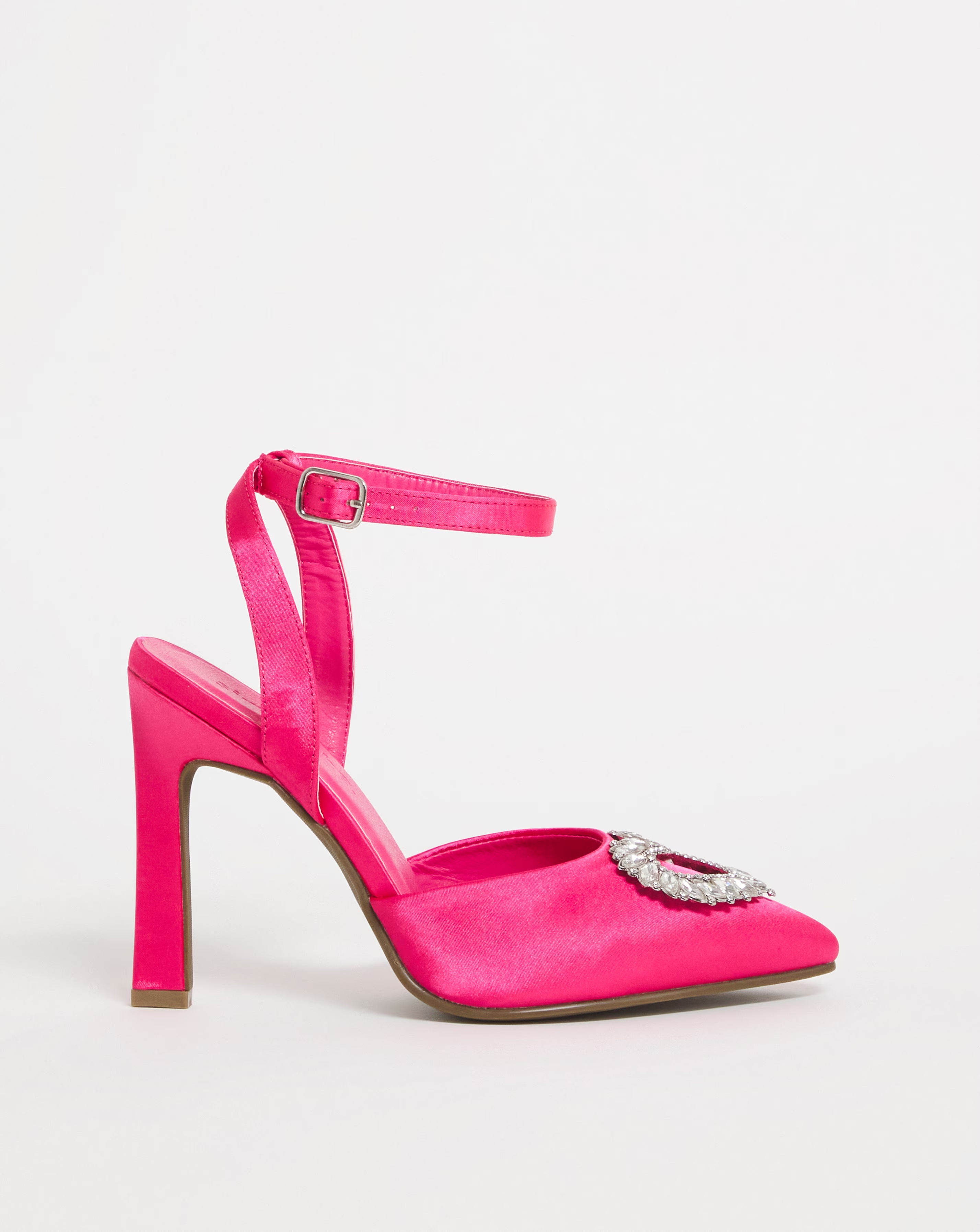 Amelia Heart Trim Heeled Court Shoes Wide Fit