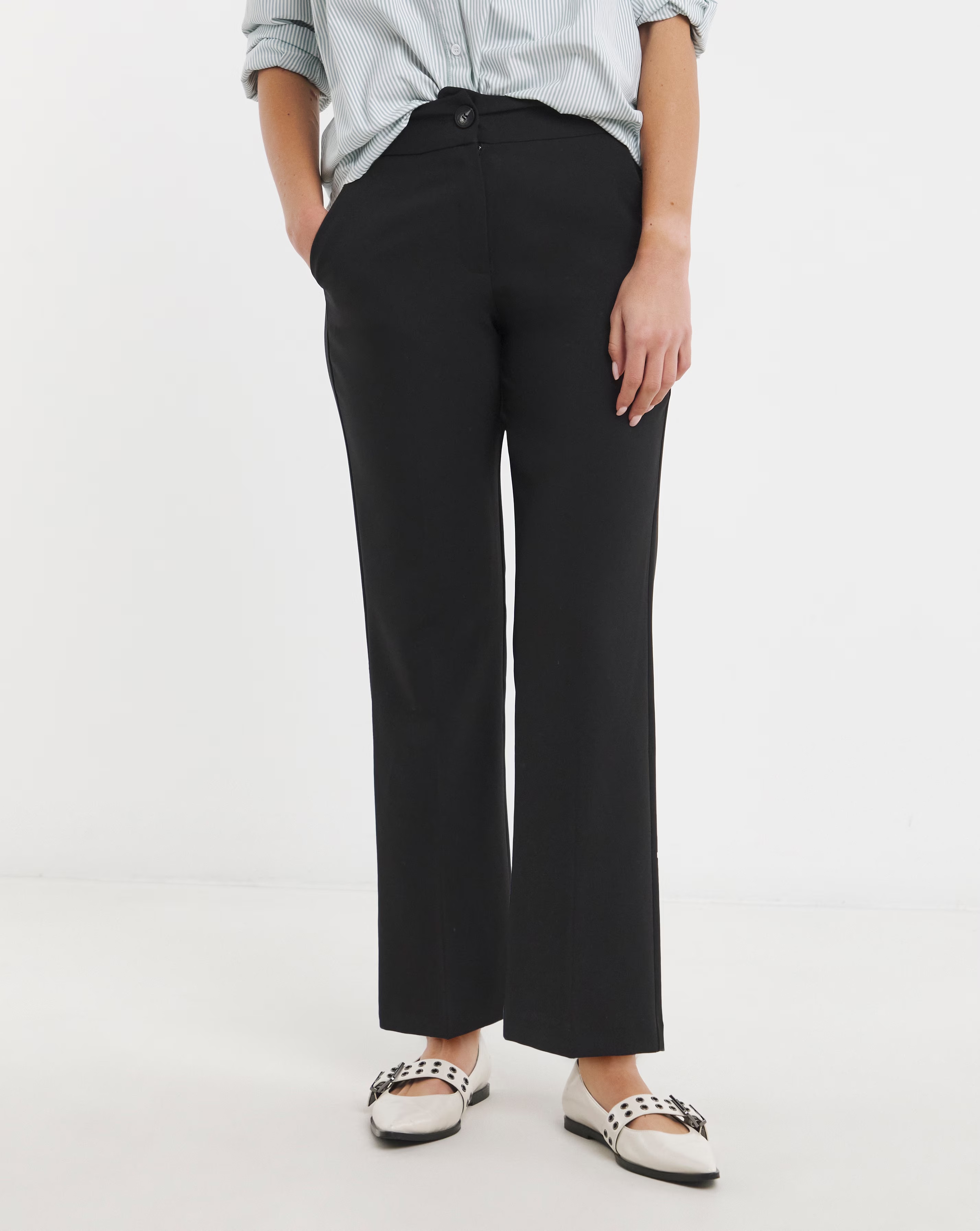 118015-straight-leg-workwear-trouser-regular-1.jpg