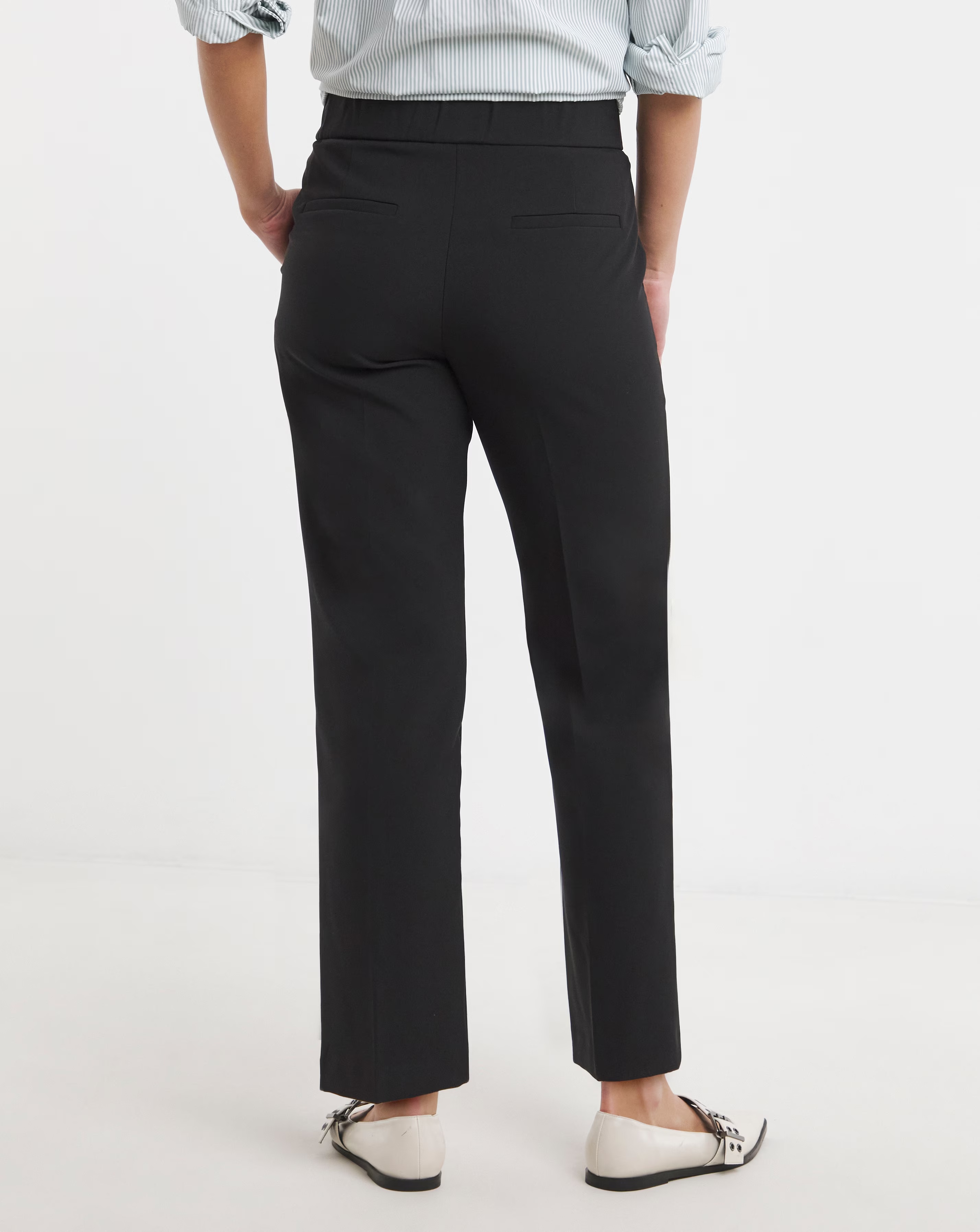 118015-straight-leg-workwear-trouser-regular-1.jpg