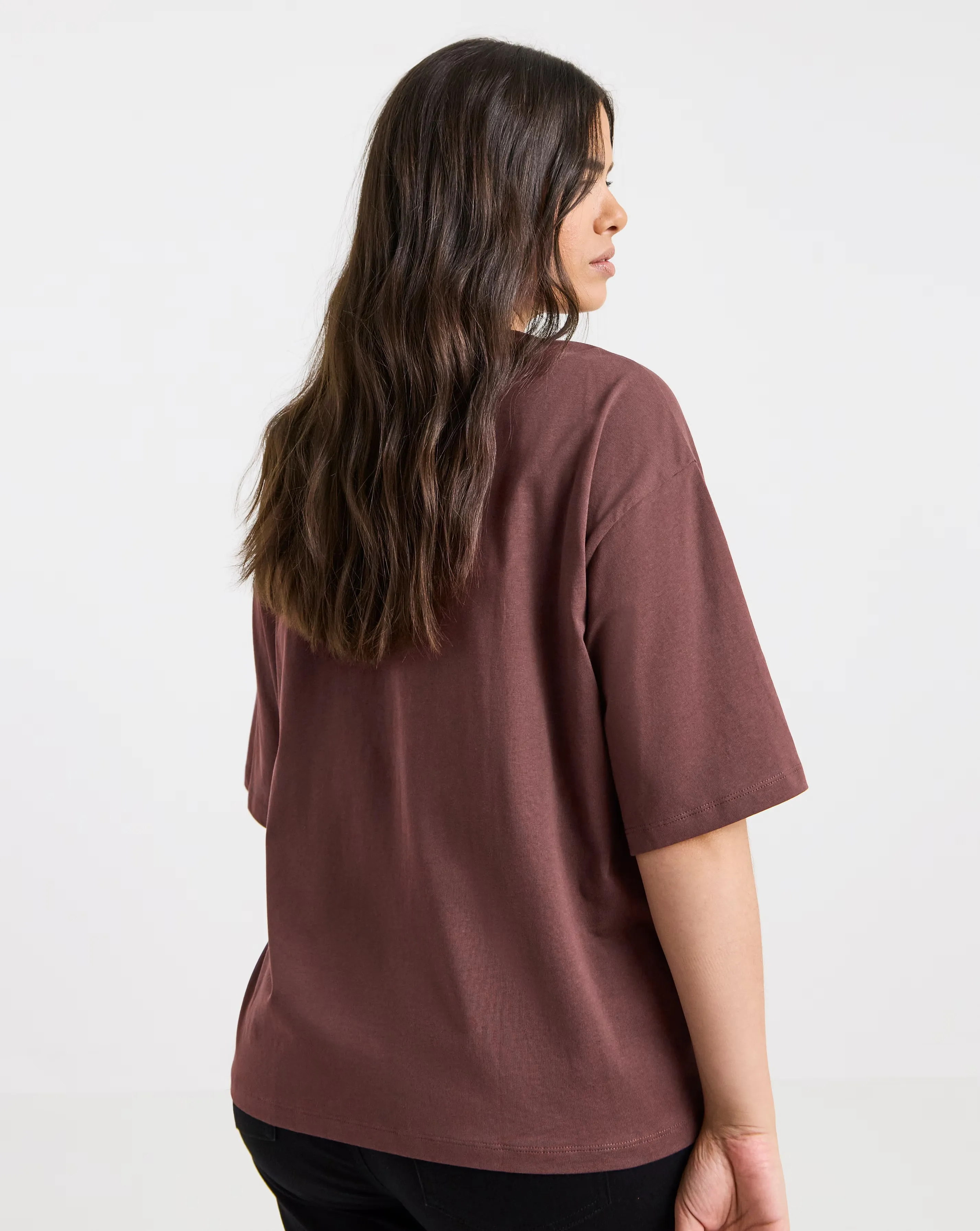 118317-burgundy-soho-graphic-t-shirt-1.webp