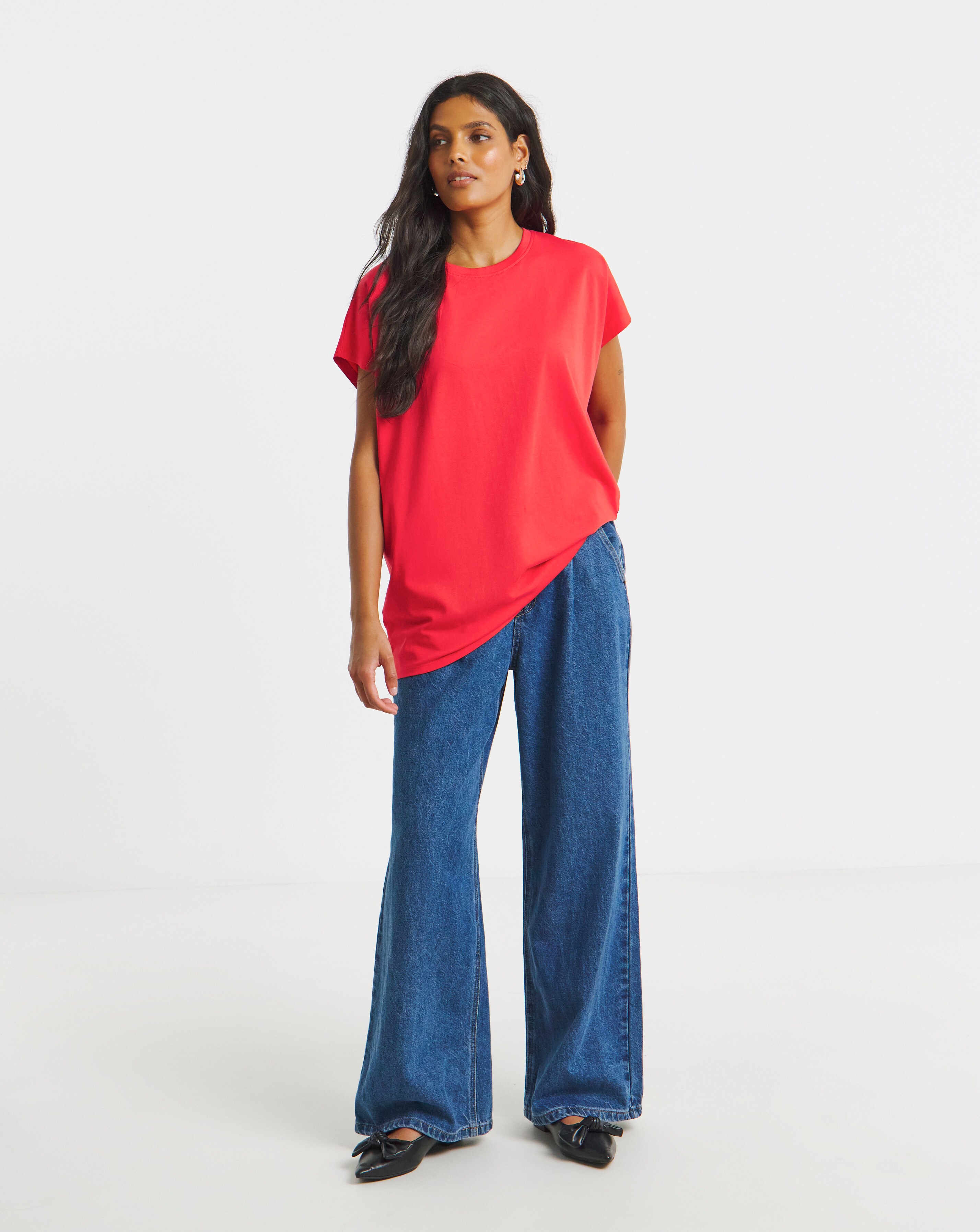 118369-simply-be-red-slouchy-dip-back-t-shirt-1.webp