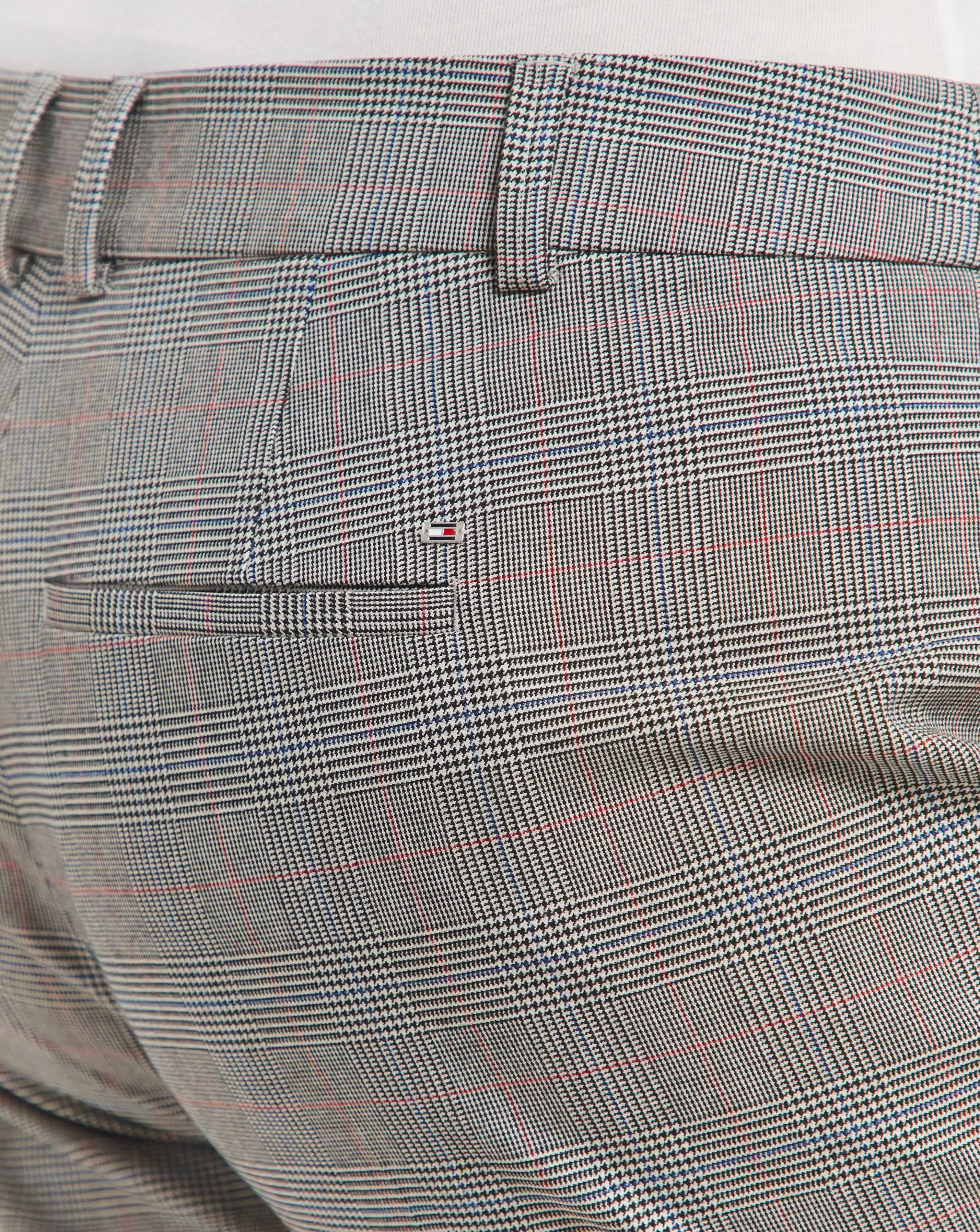119377-tommy-hilfiger-pow-check-slim-straight-pant-1.webp