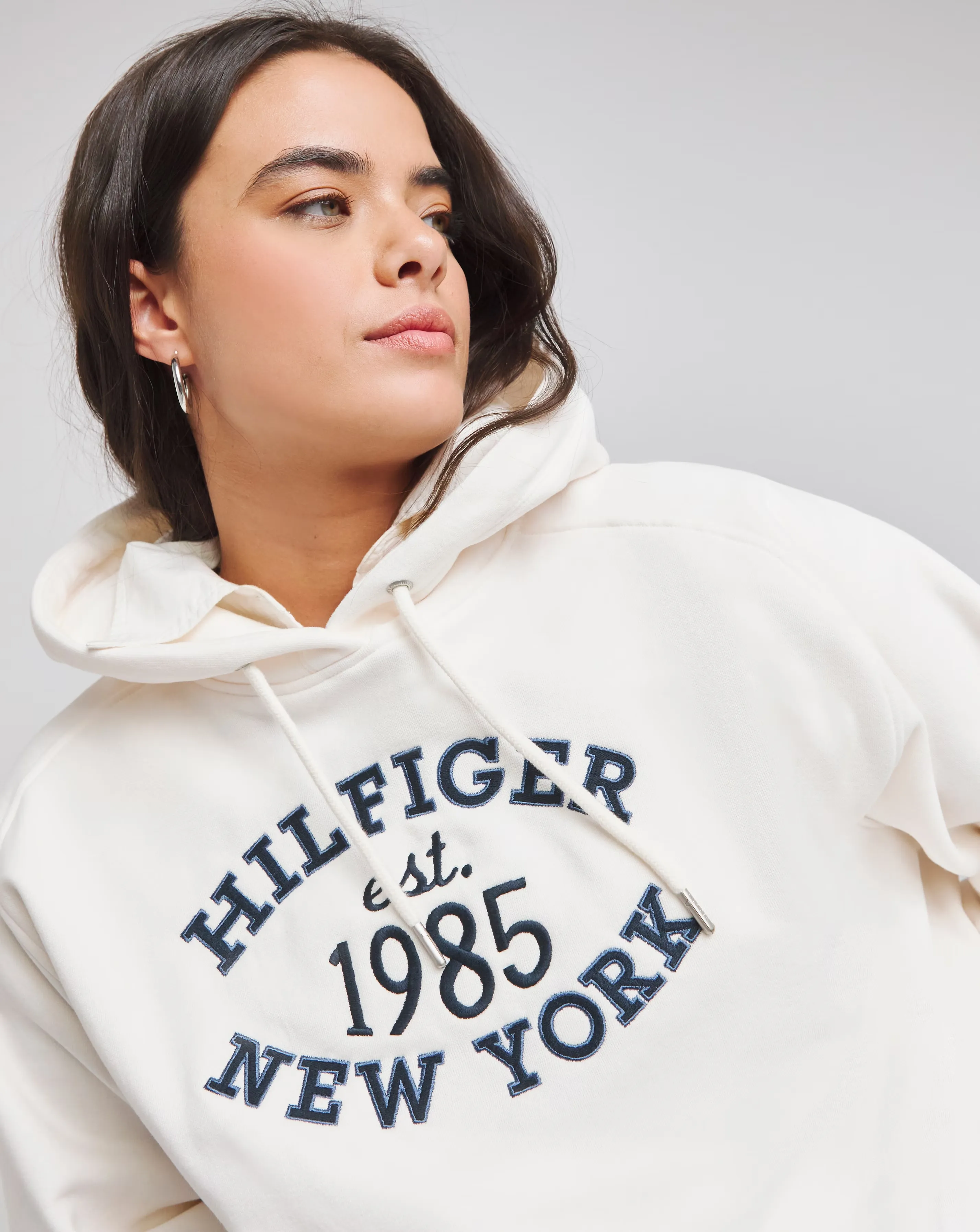 119397-tommy-hilfiger-reg-hilfiger-varsity-hoodie-1.webp