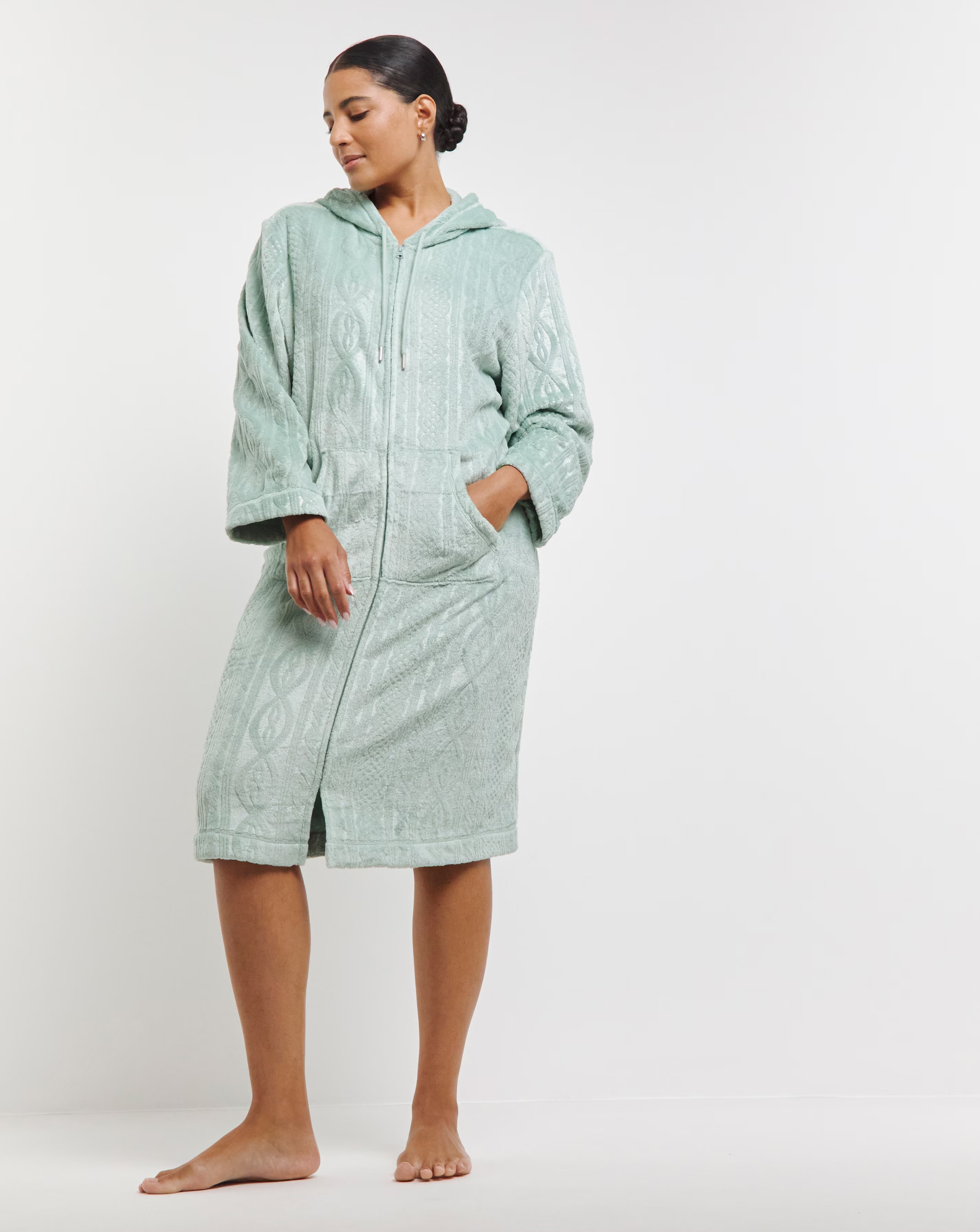 119464-pretty-secrets-zip-through-fleece-dressing-gown-1.jpg