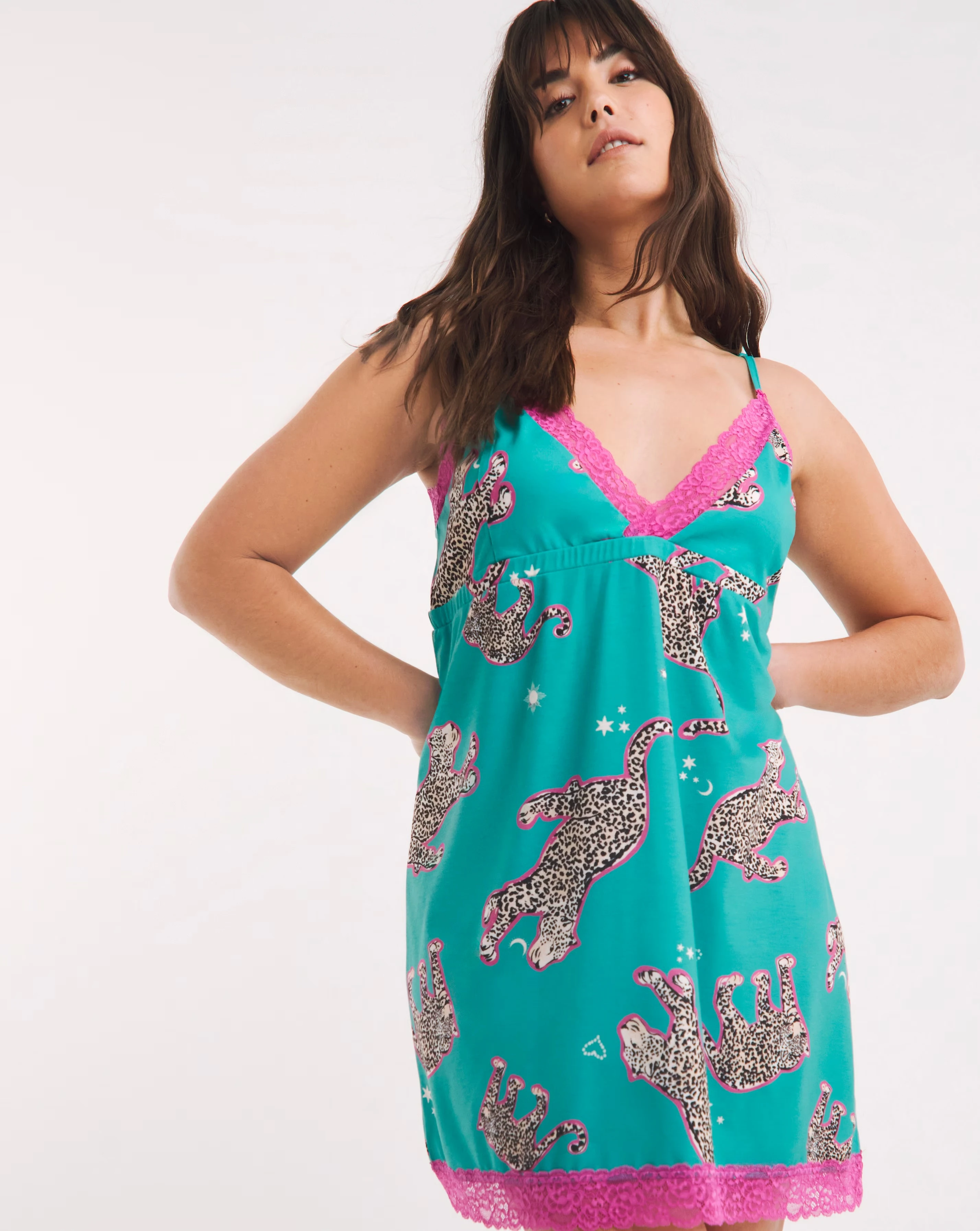 119543-lace-trim-nightie-1.webp