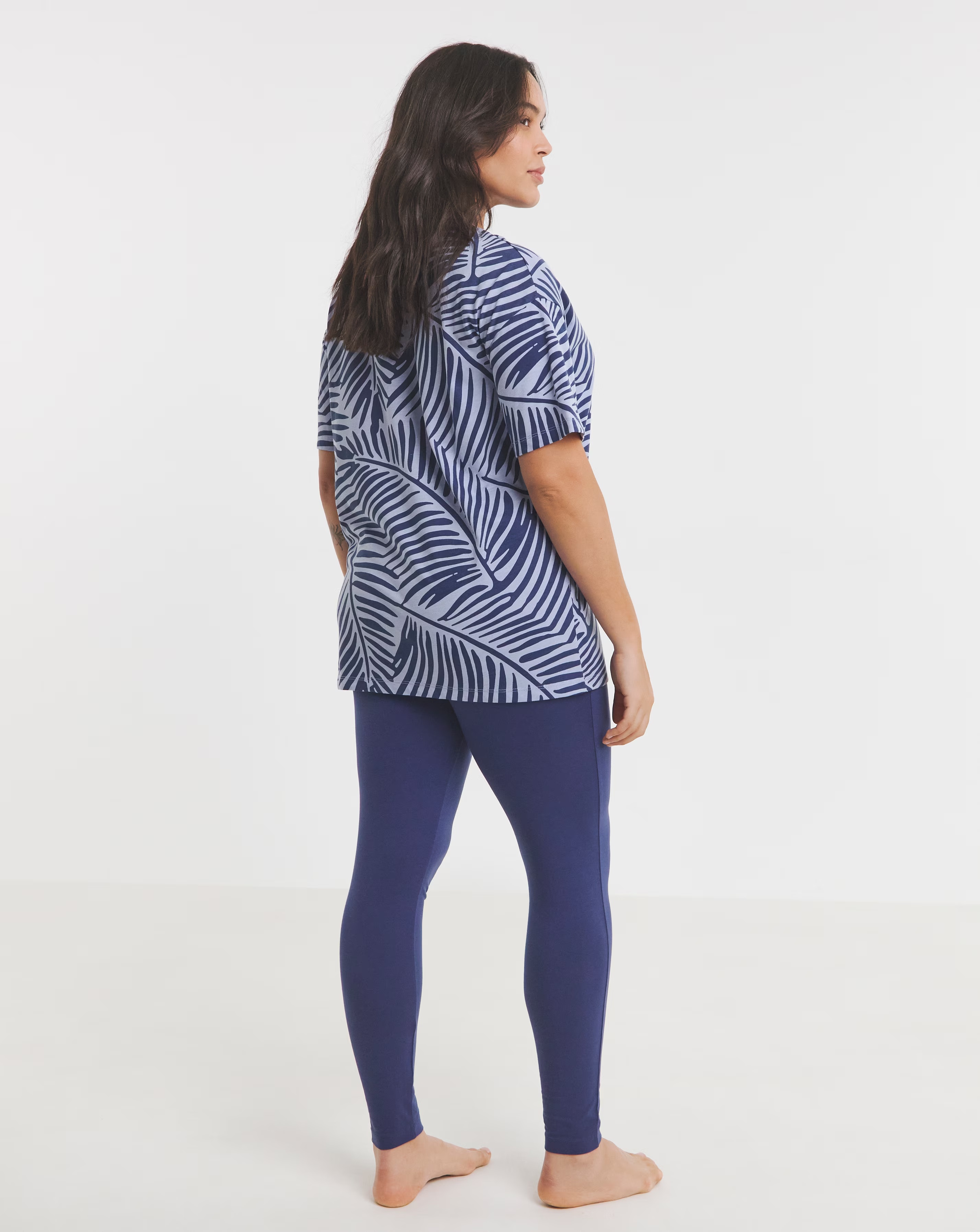 120255-palm-print-value-pyjama-legging-set-1.webp
