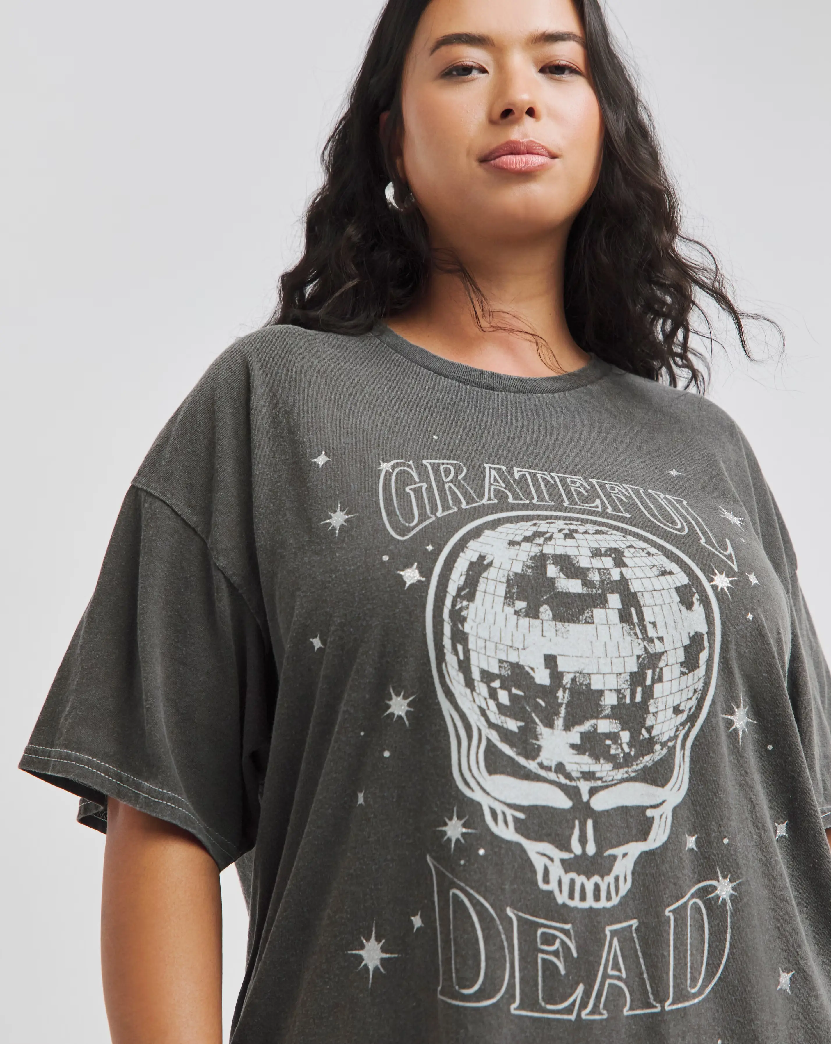 120555-grey-acid-wash-grateful-dead-license-t-shirt-with-glitter-1.webp