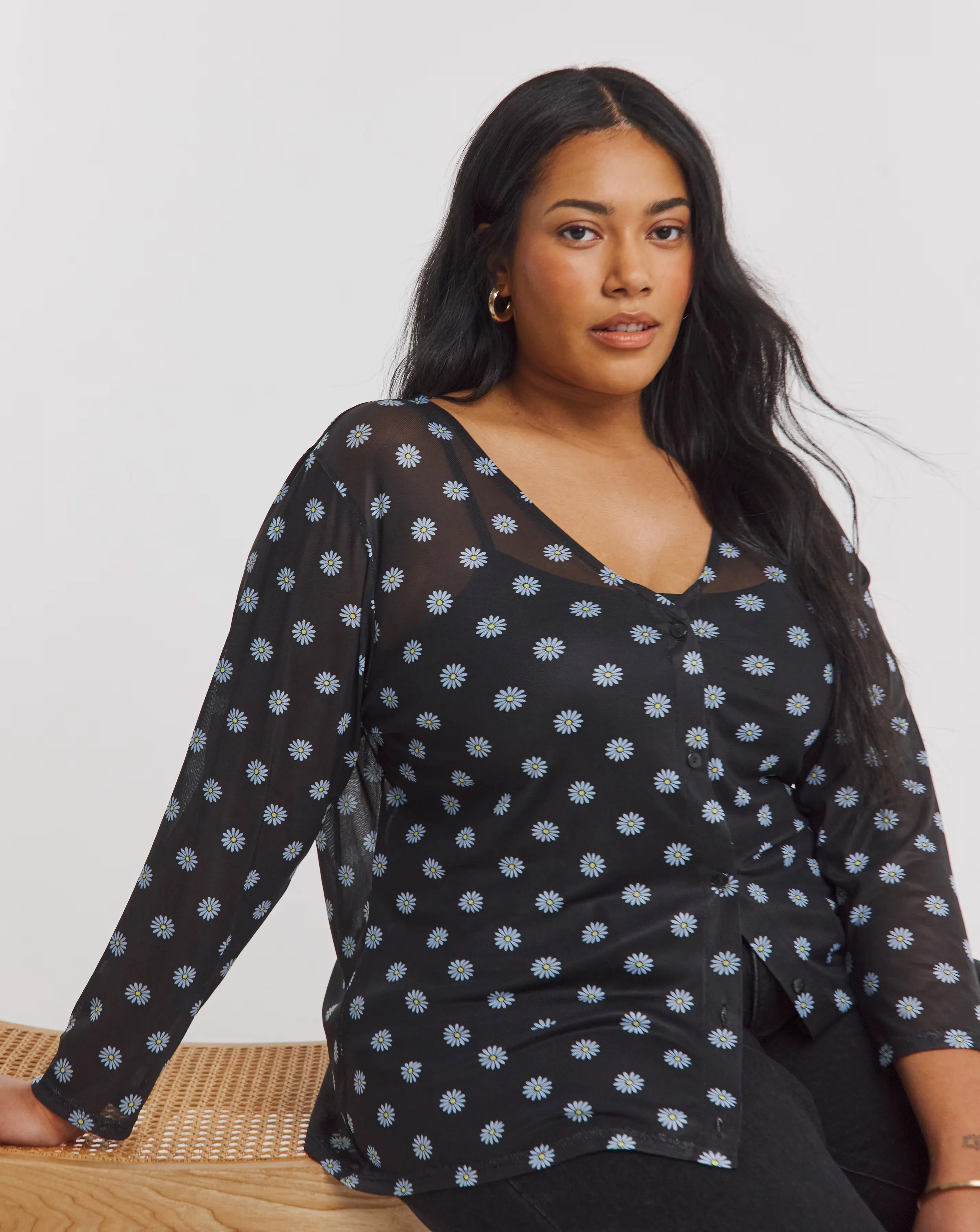 Daisy Print Mesh Slim Fit Cardi