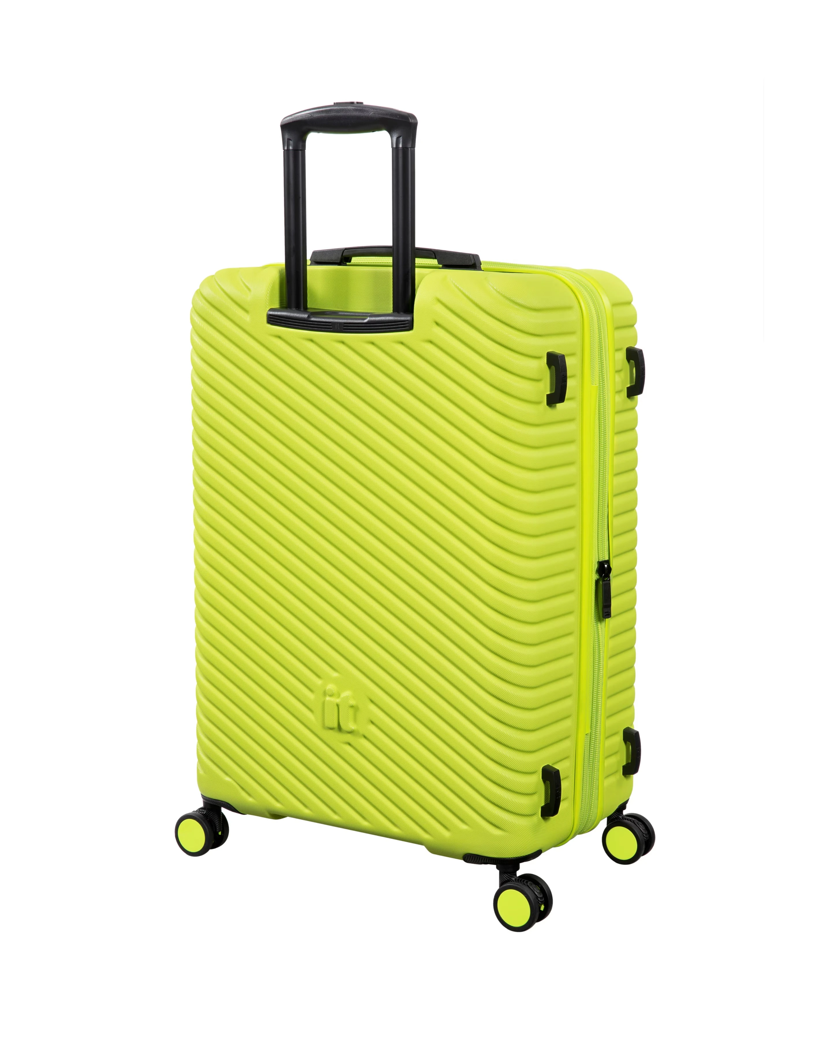 121394-it-luggage-pleating-medium-suitcase-1.webp