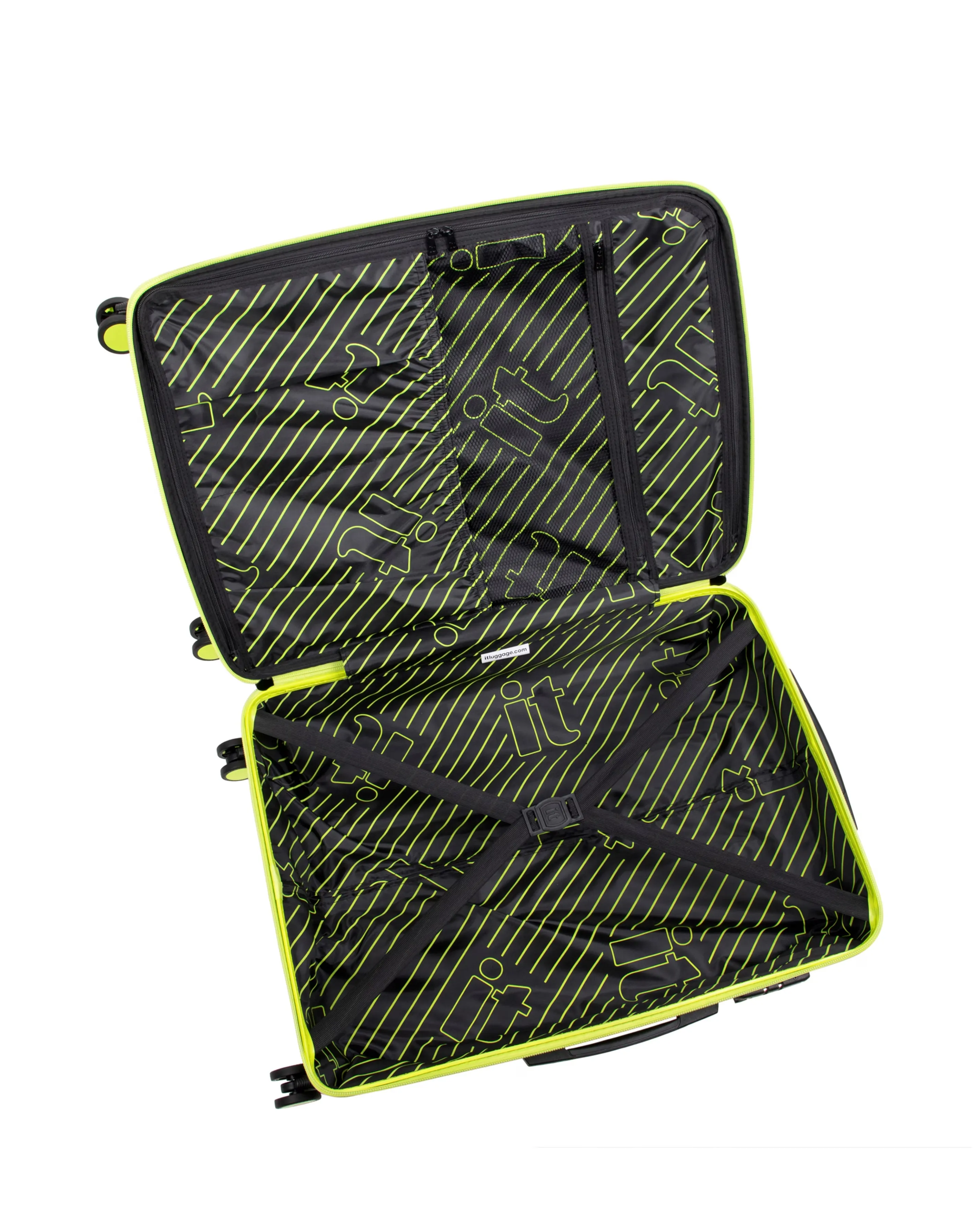 121394-it-luggage-pleating-medium-suitcase-1.webp