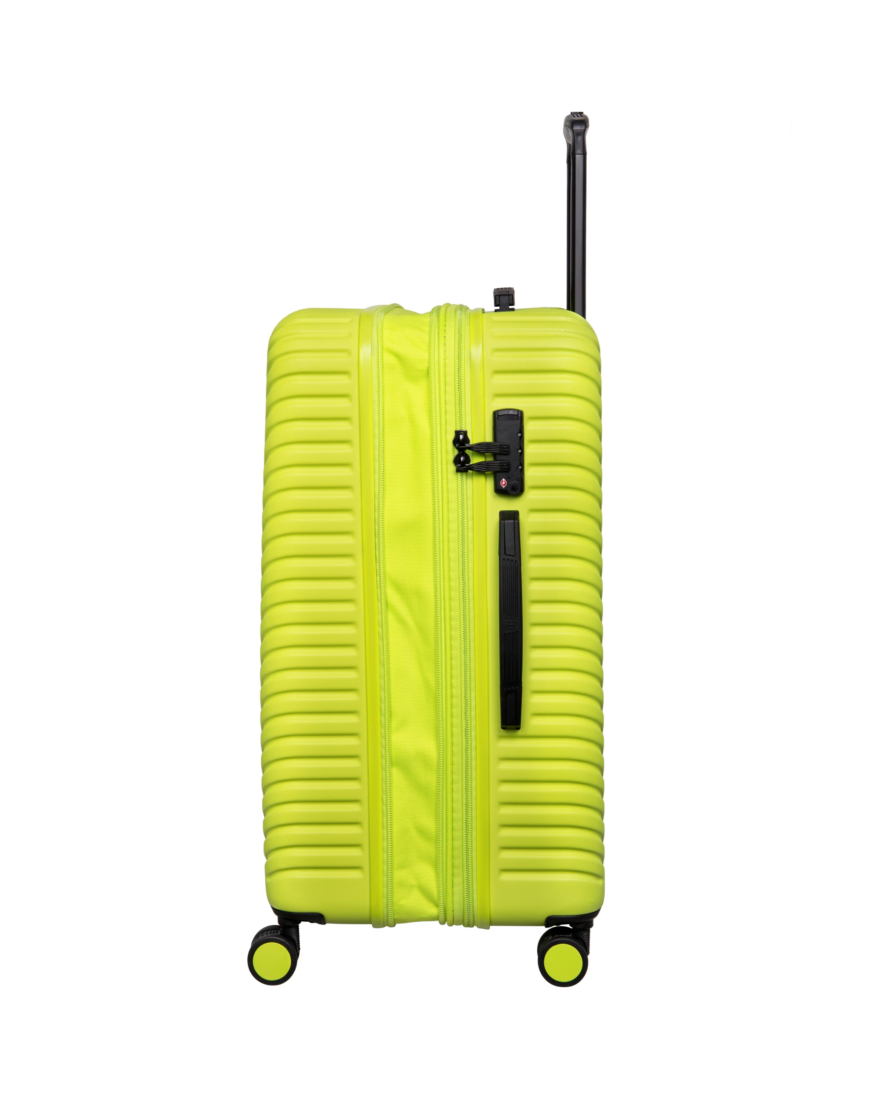 121394-it-luggage-pleating-medium-suitcase-1.webp
