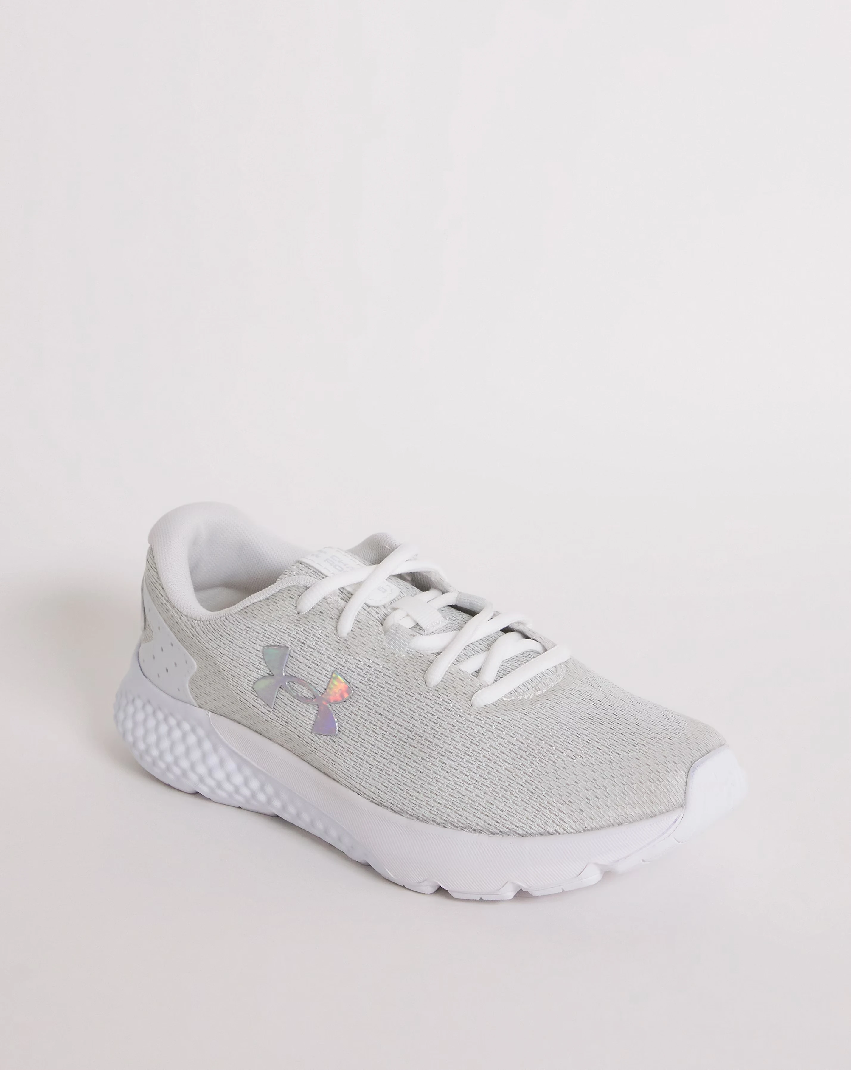 121515-under-armour-charged-rogue-3-knit-1.jpg
