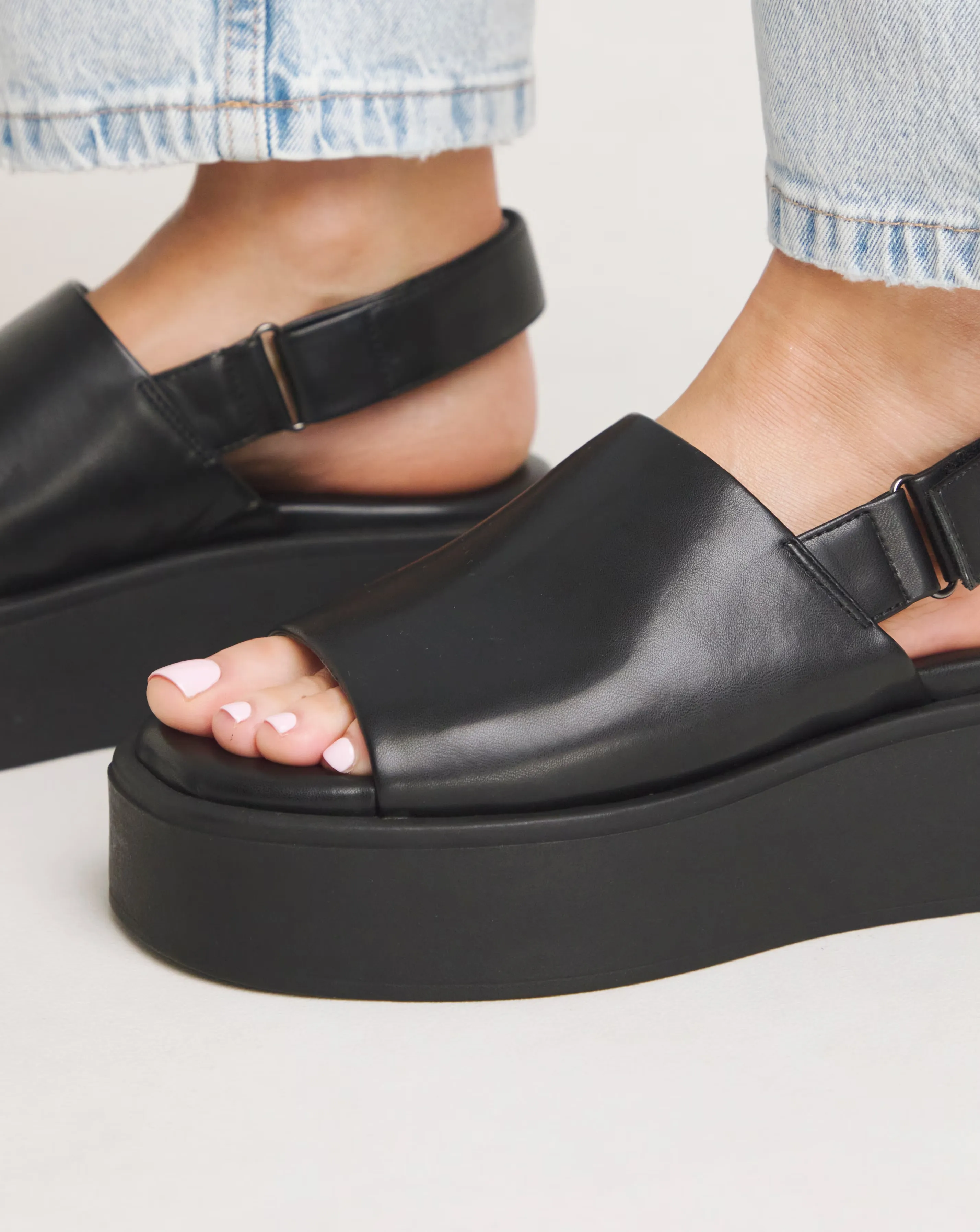 121915-maddie-slingback-flatform-sandals-wide-e-fit-simply-comfort-1.webp