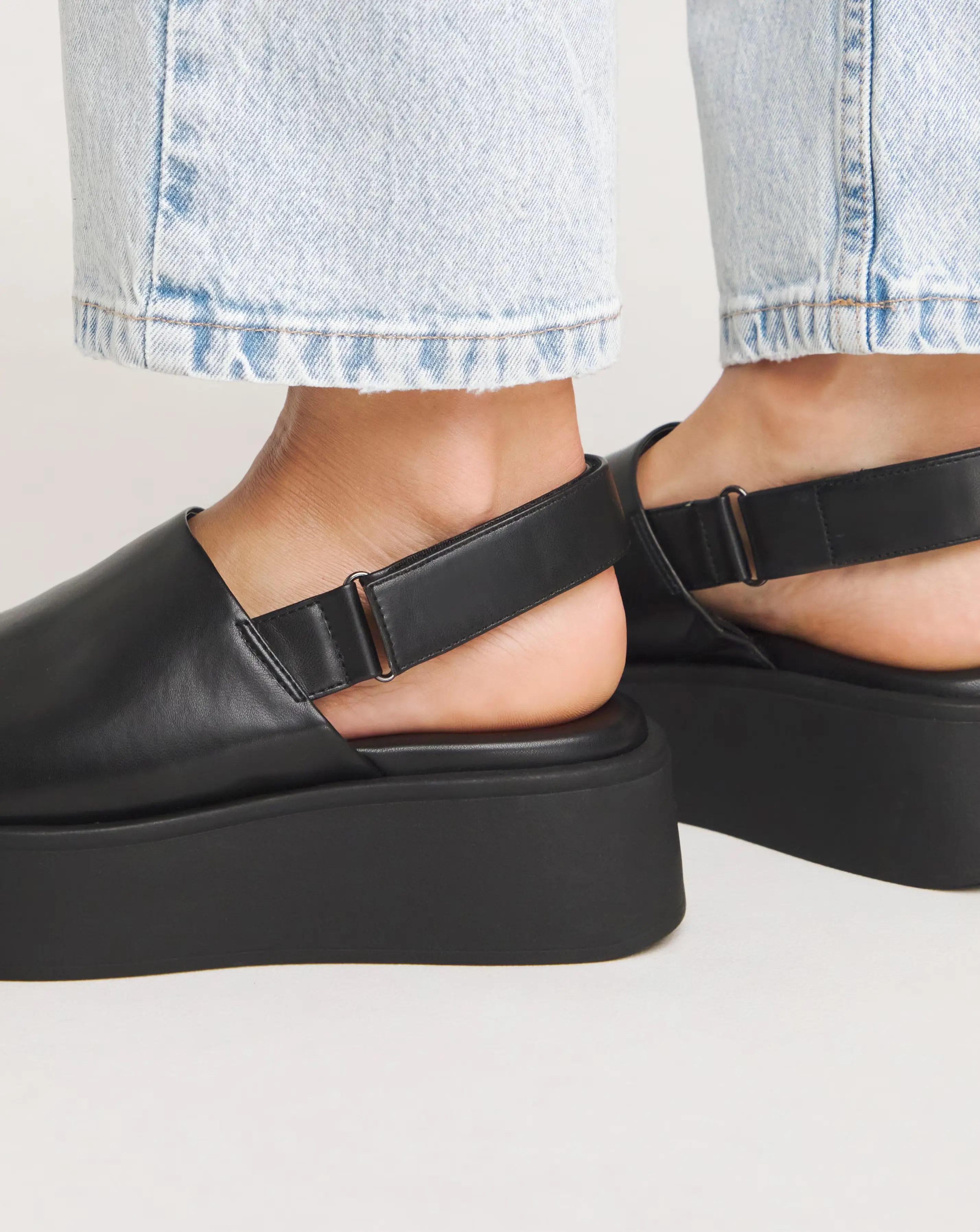 121915-maddie-slingback-flatform-sandals-wide-e-fit-simply-comfort-1.webp