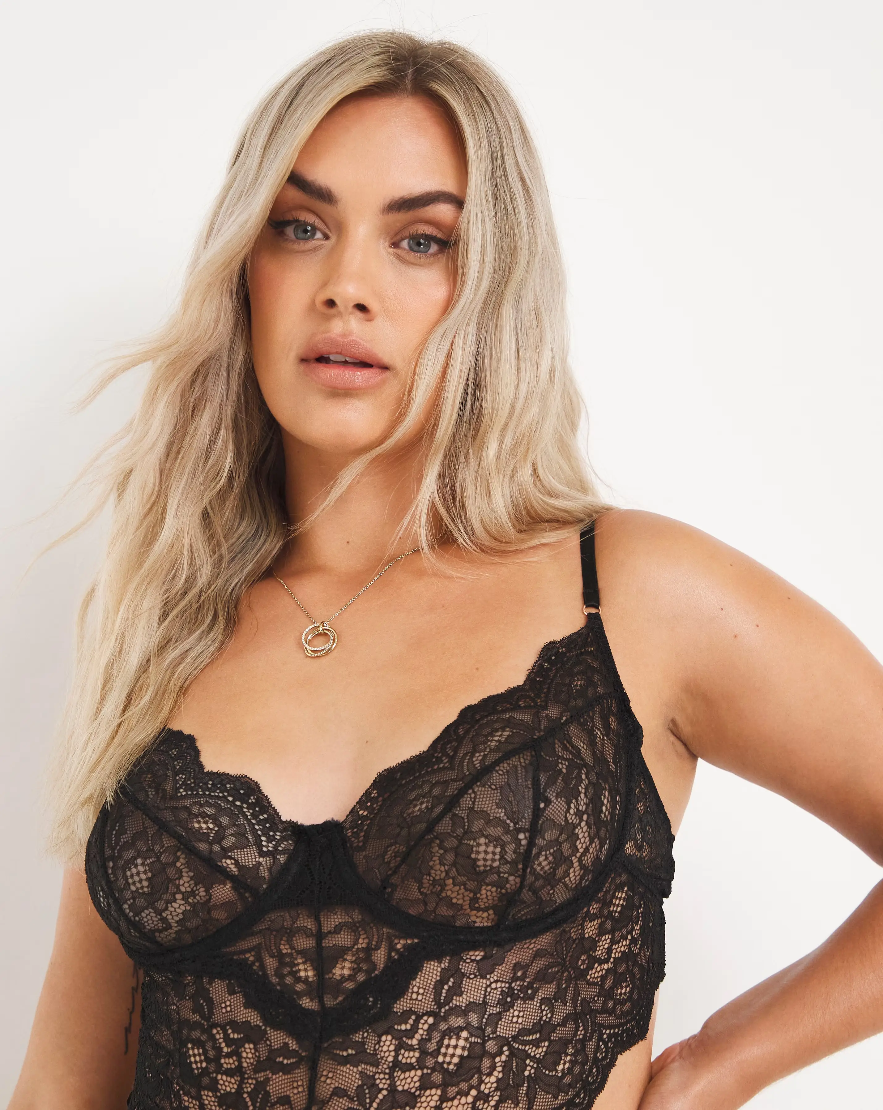 122289-ann-summers-hold-me-tight-body-black-1.webp