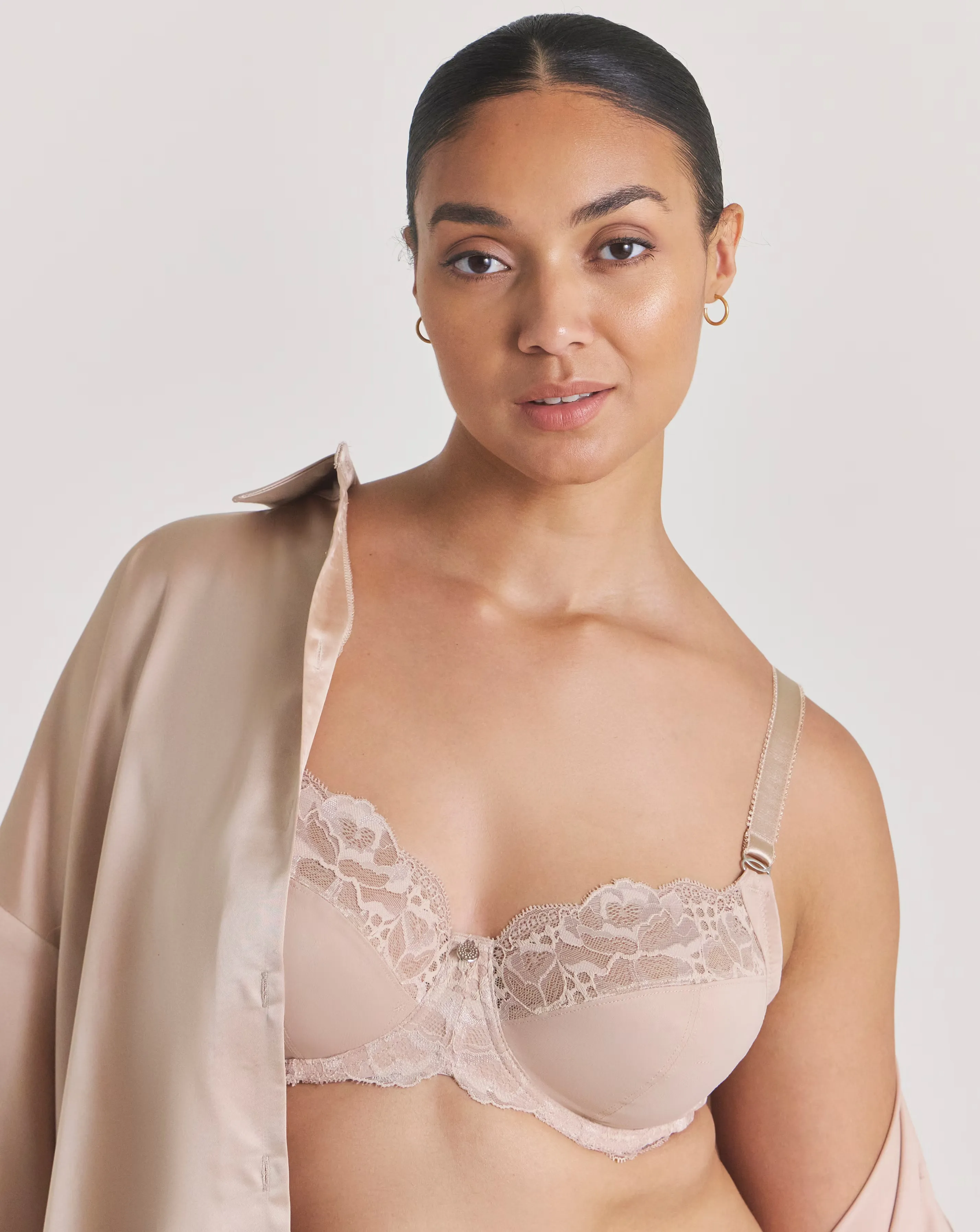 Fantasie Reflect Full Cup Wired Bra Beige 1 122831-fantasie-reflect-full-cup-wired-bra-beige-1.webp