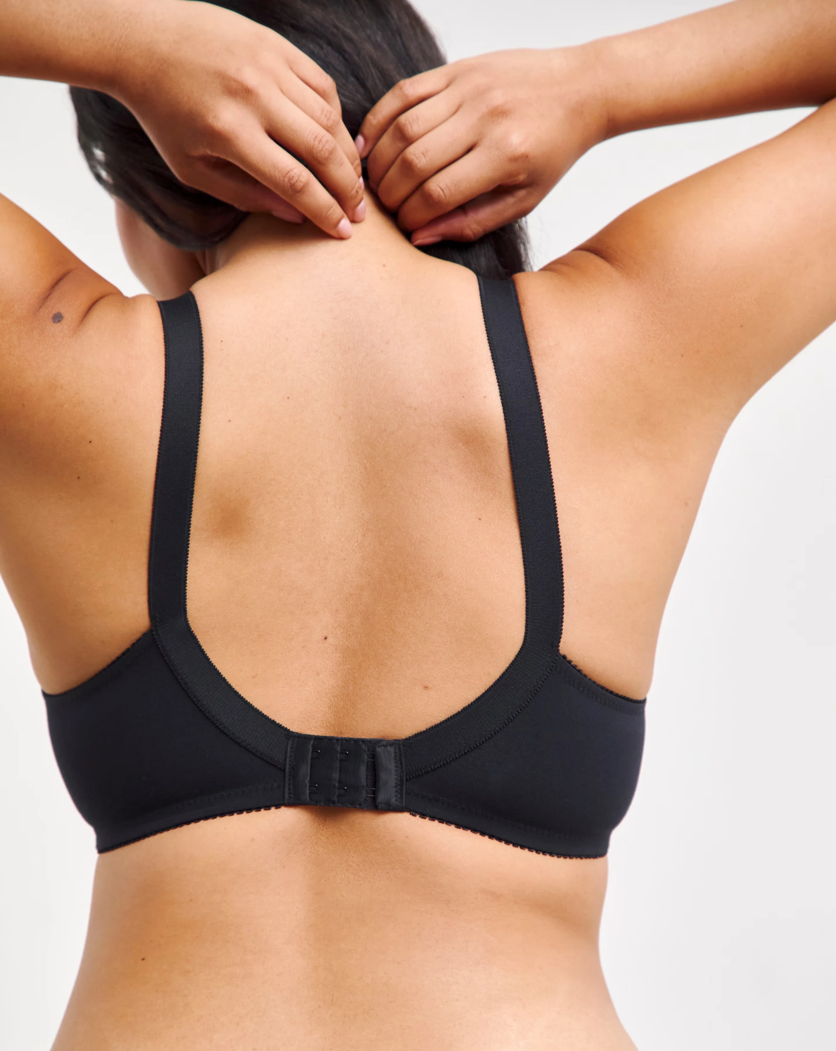 123188-dorina-classics-monica-full-cup-non-wired-bra-black-1.webp